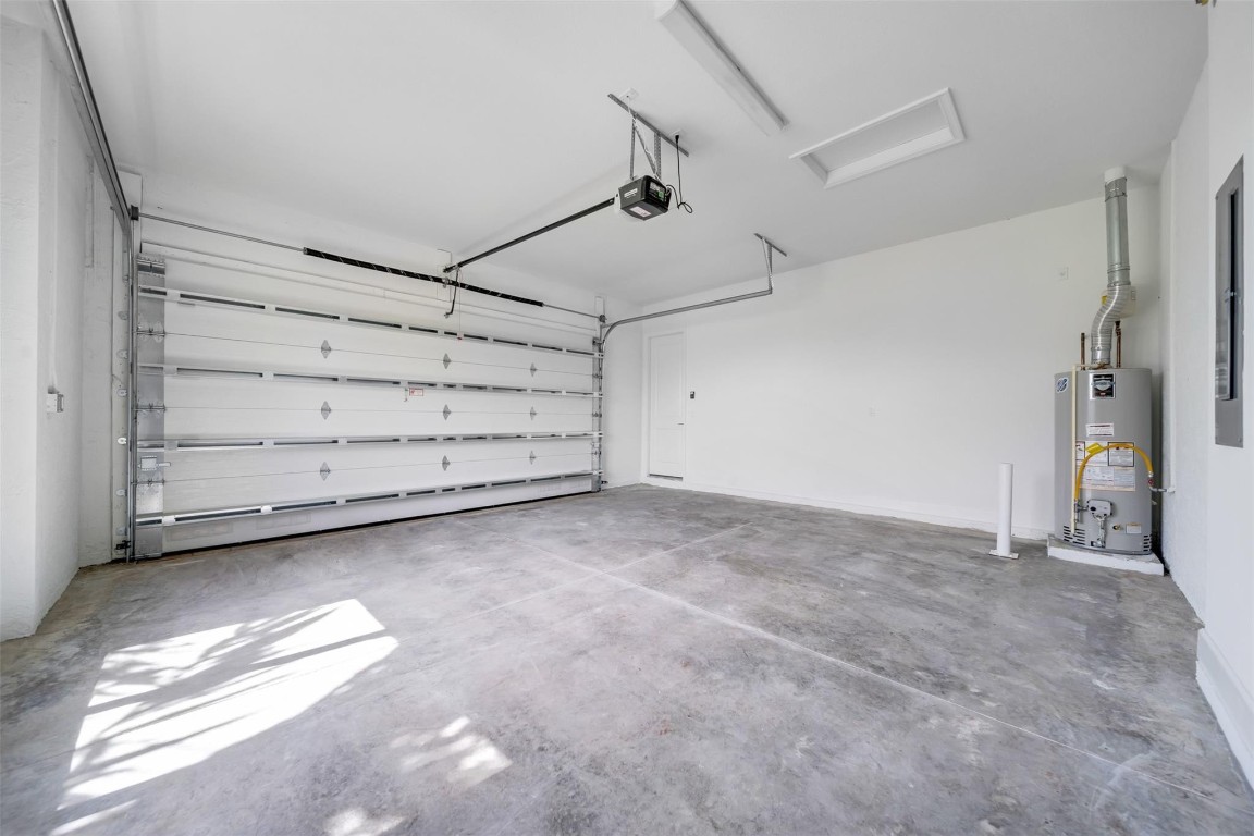 9217 Mountain Pine Grv