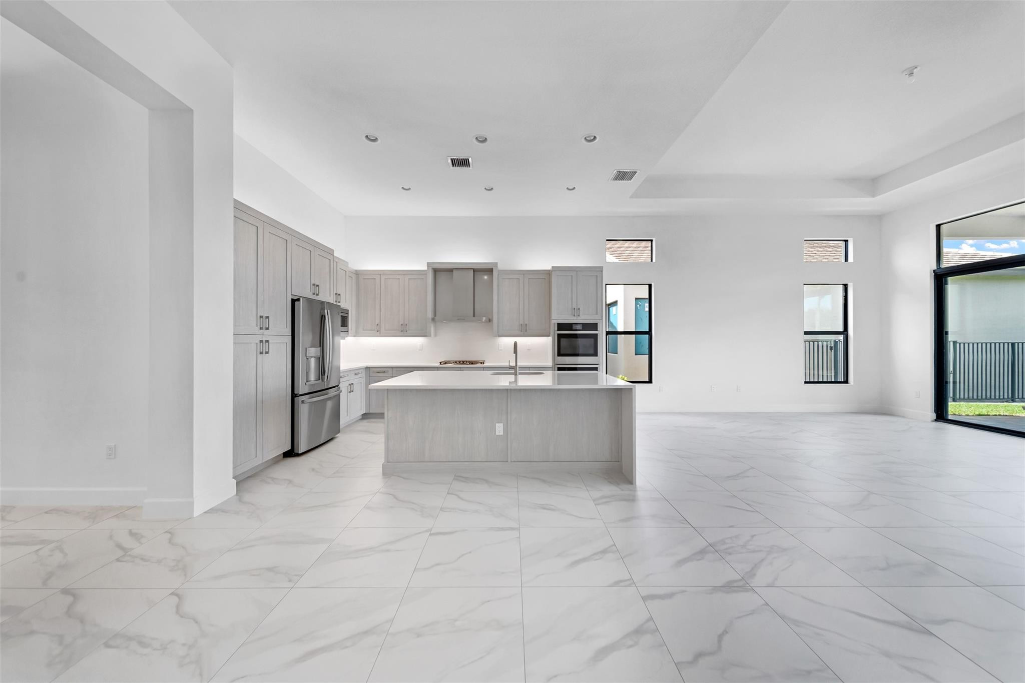 9217 Mountain Pine Grv