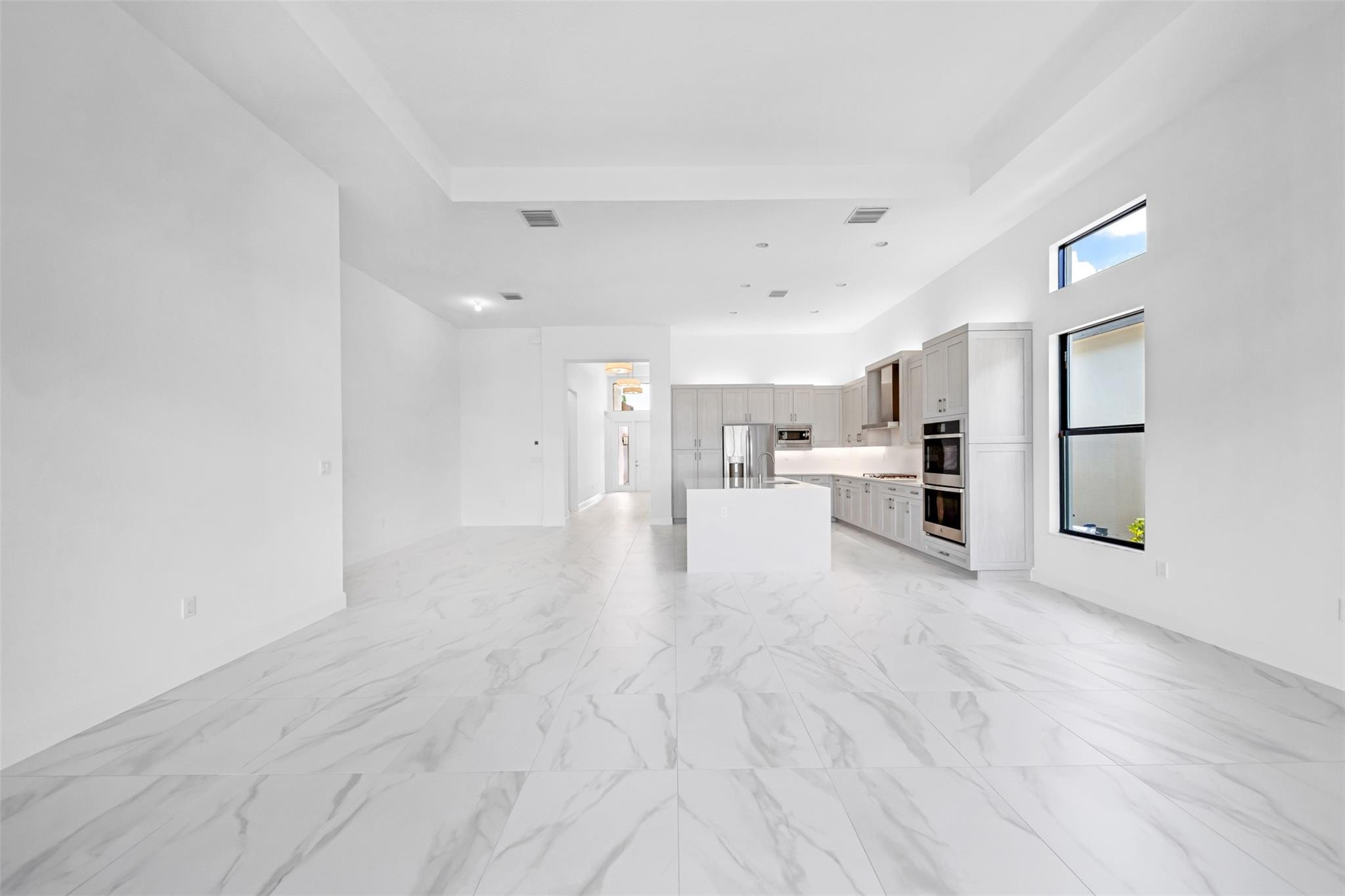 9217 Mountain Pine Grv