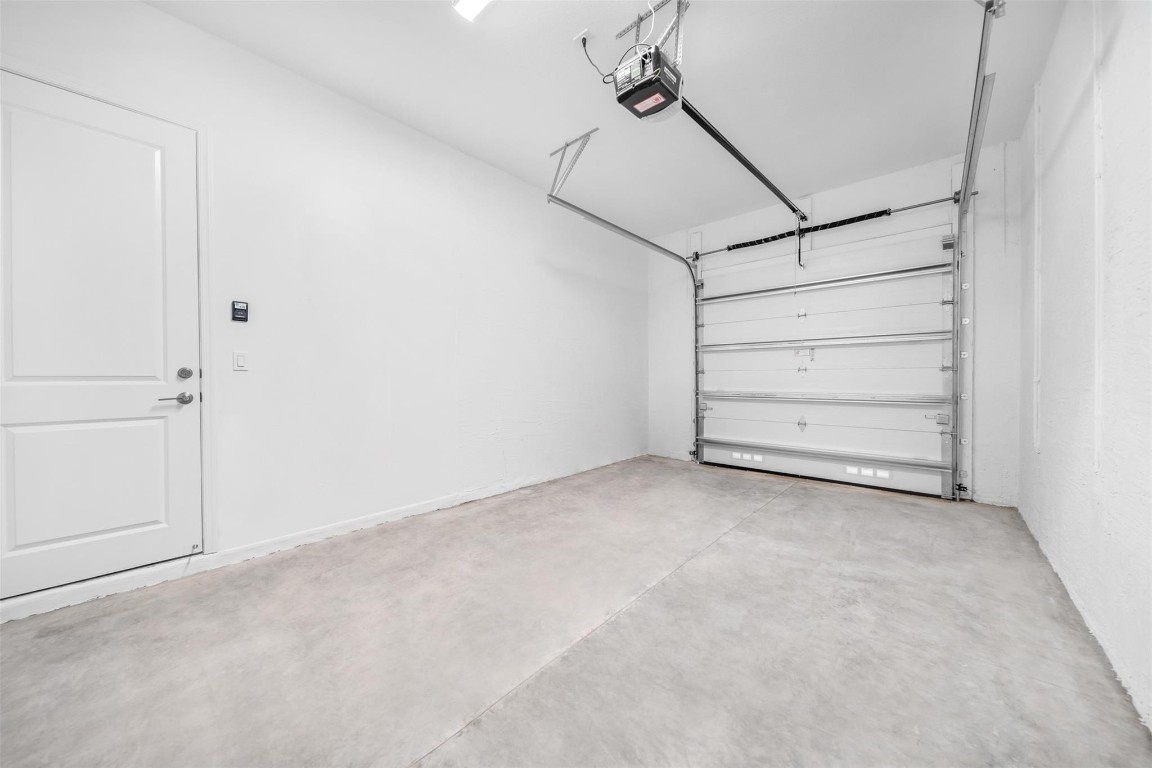 9217 Mountain Pine Grv