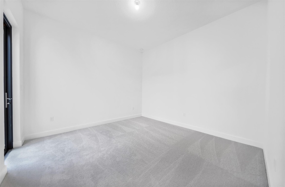 9217 Mountain Pine Grv