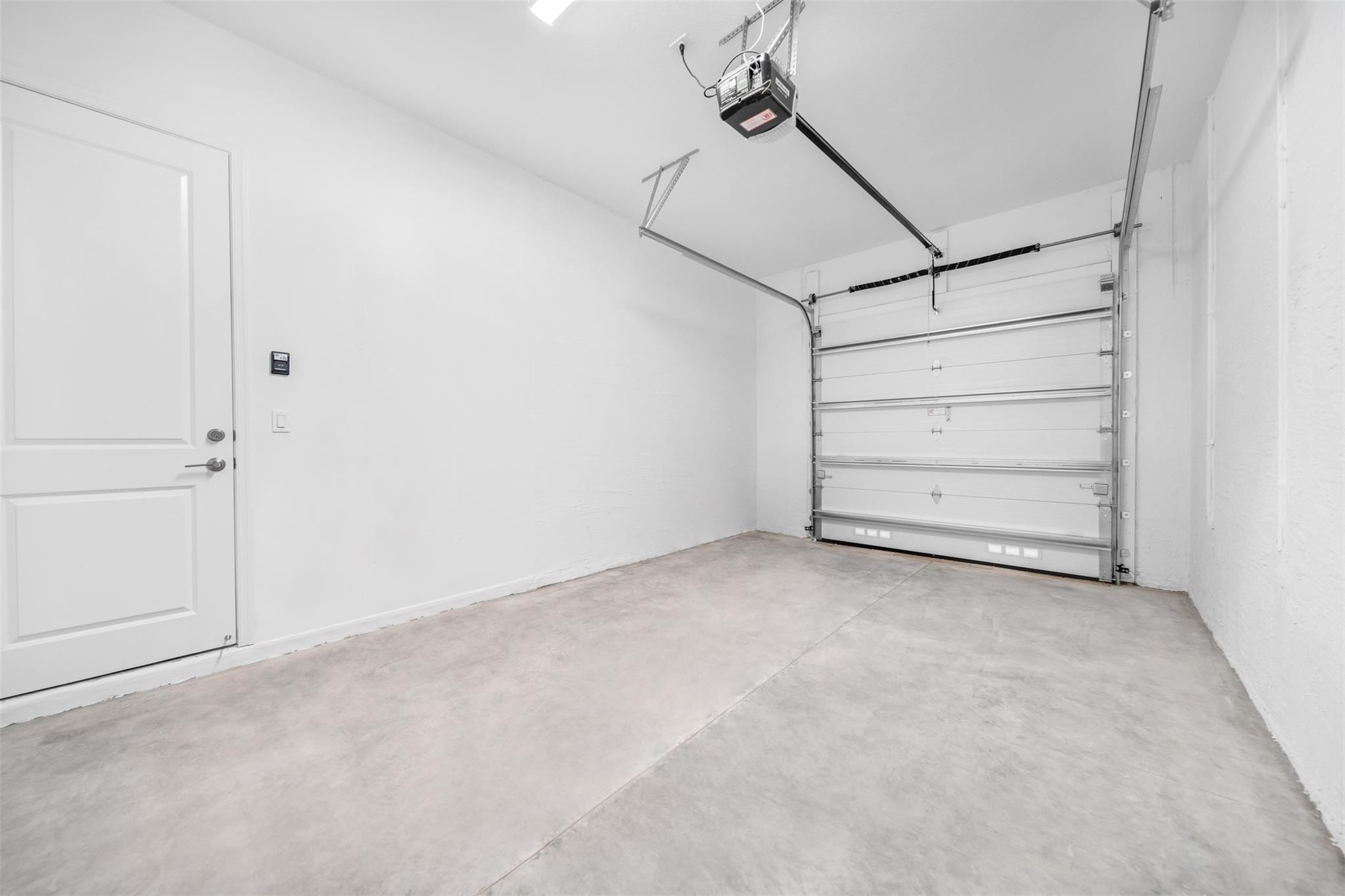 9217 Mountain Pine Grv