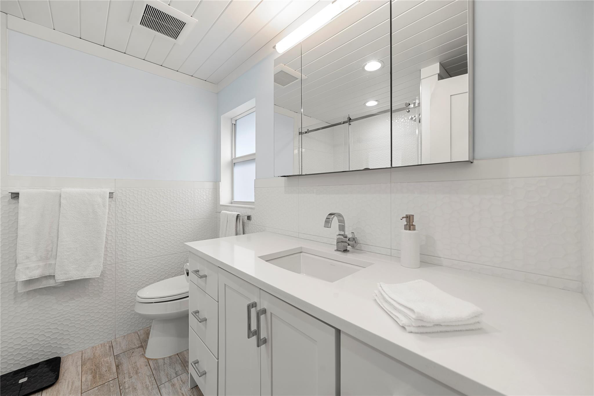 226 NE 5th Terrace