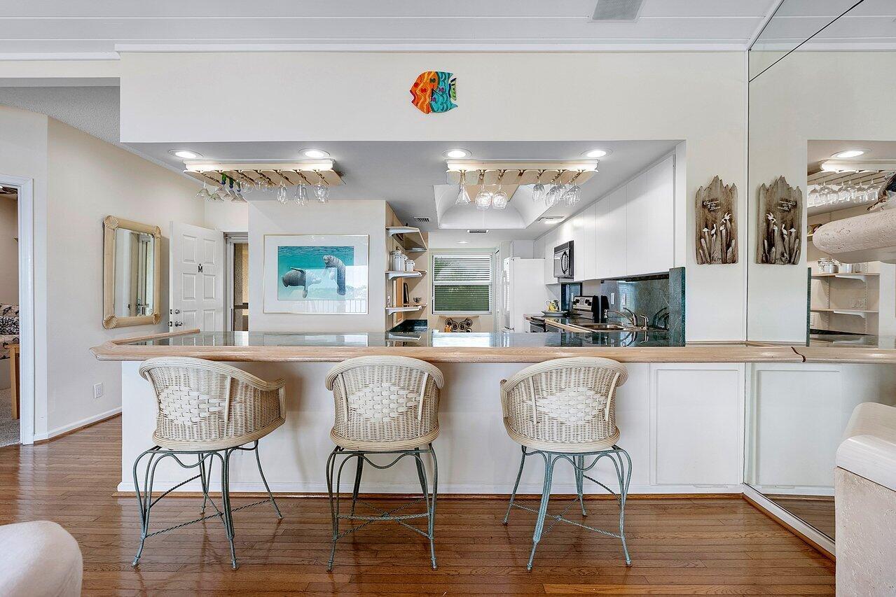 1111 George Bush Boulevard Unit: M 