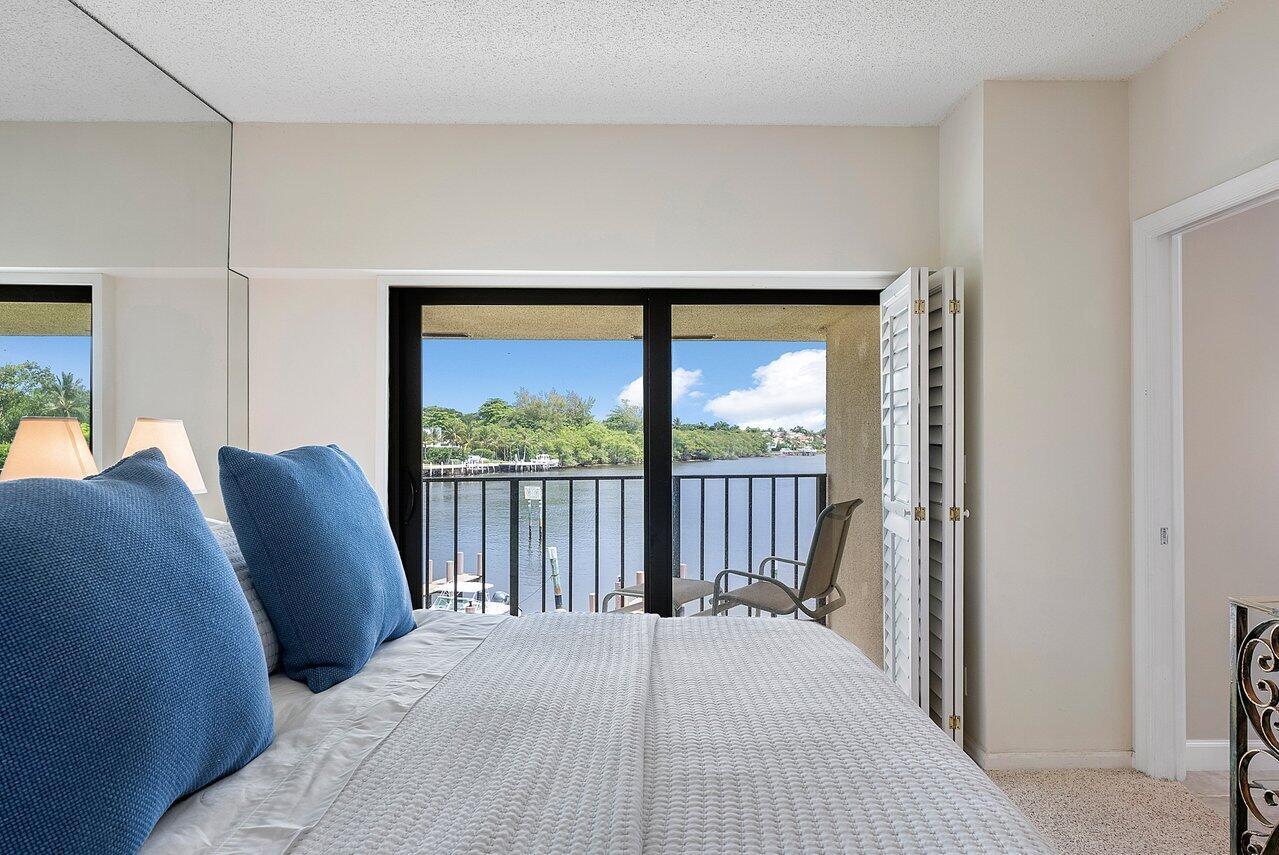 1111 George Bush Boulevard Unit: M 