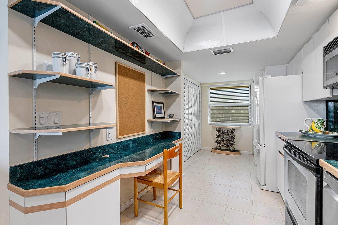 1111 George Bush Boulevard Unit: M 