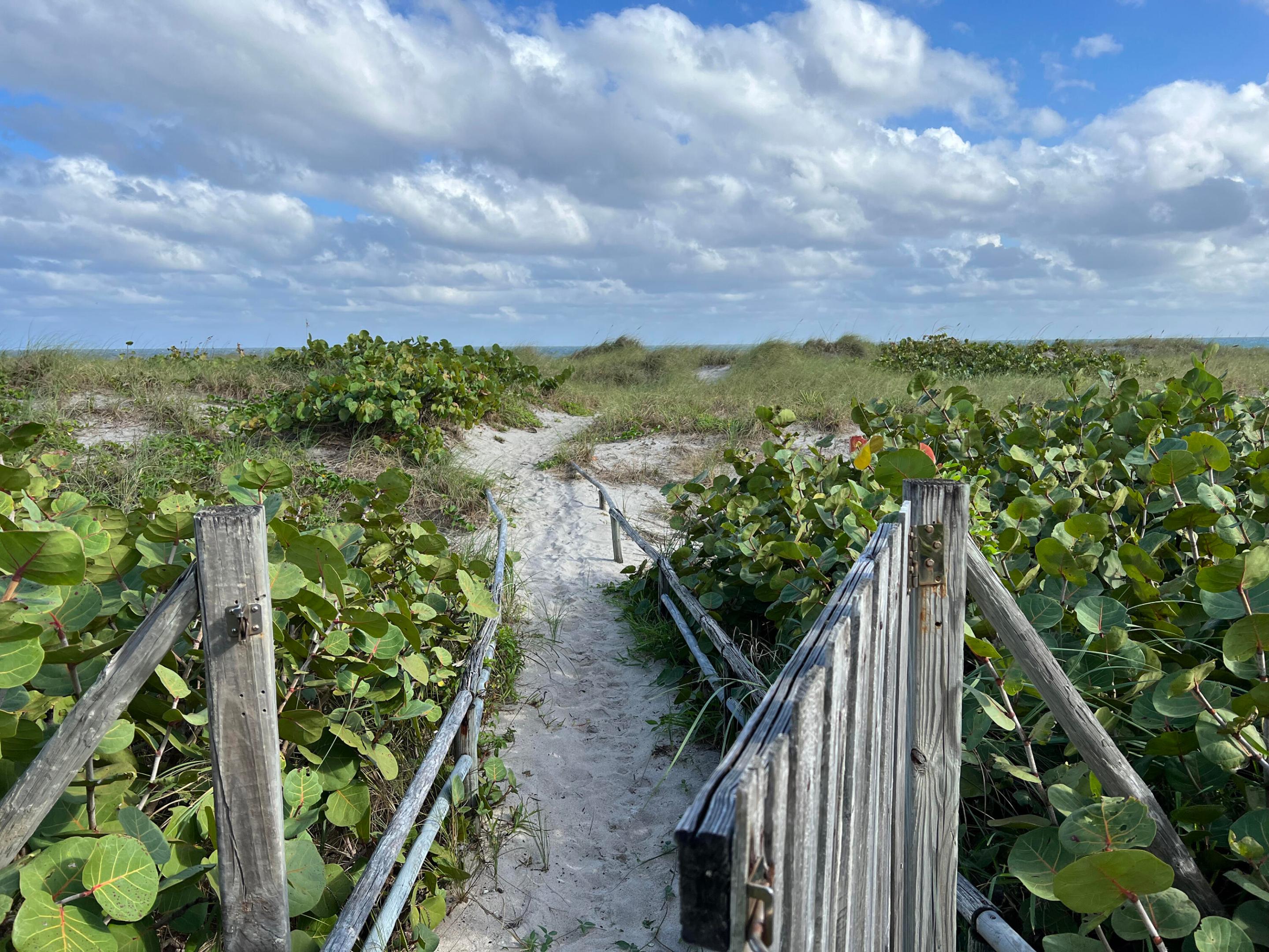 1191 S Ocean Boulevard 3