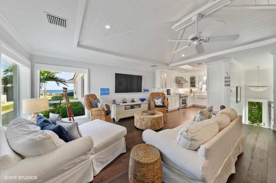 3421 S Ocean Boulevard 1