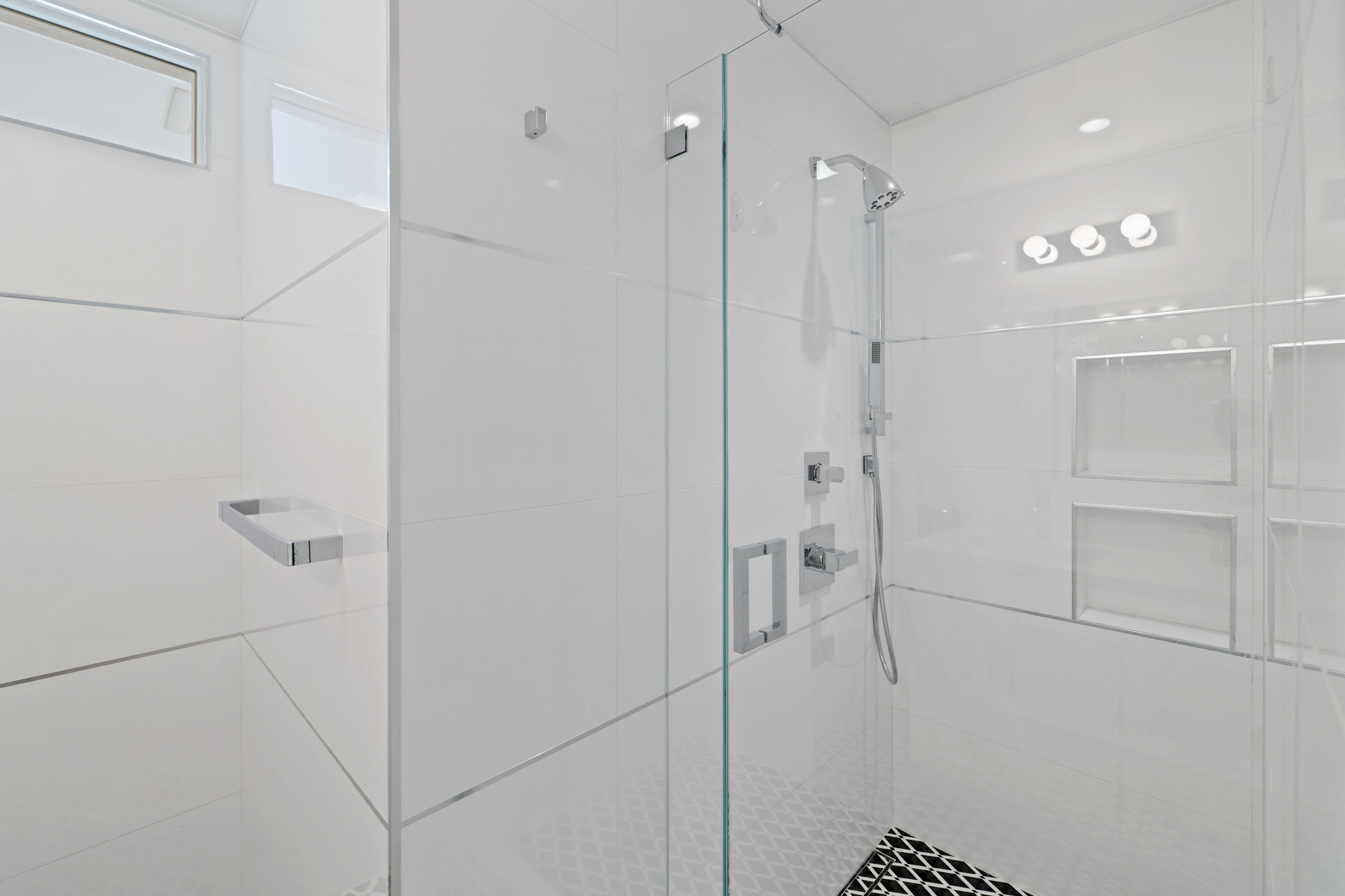 1920 S Ocean Boulevard 14