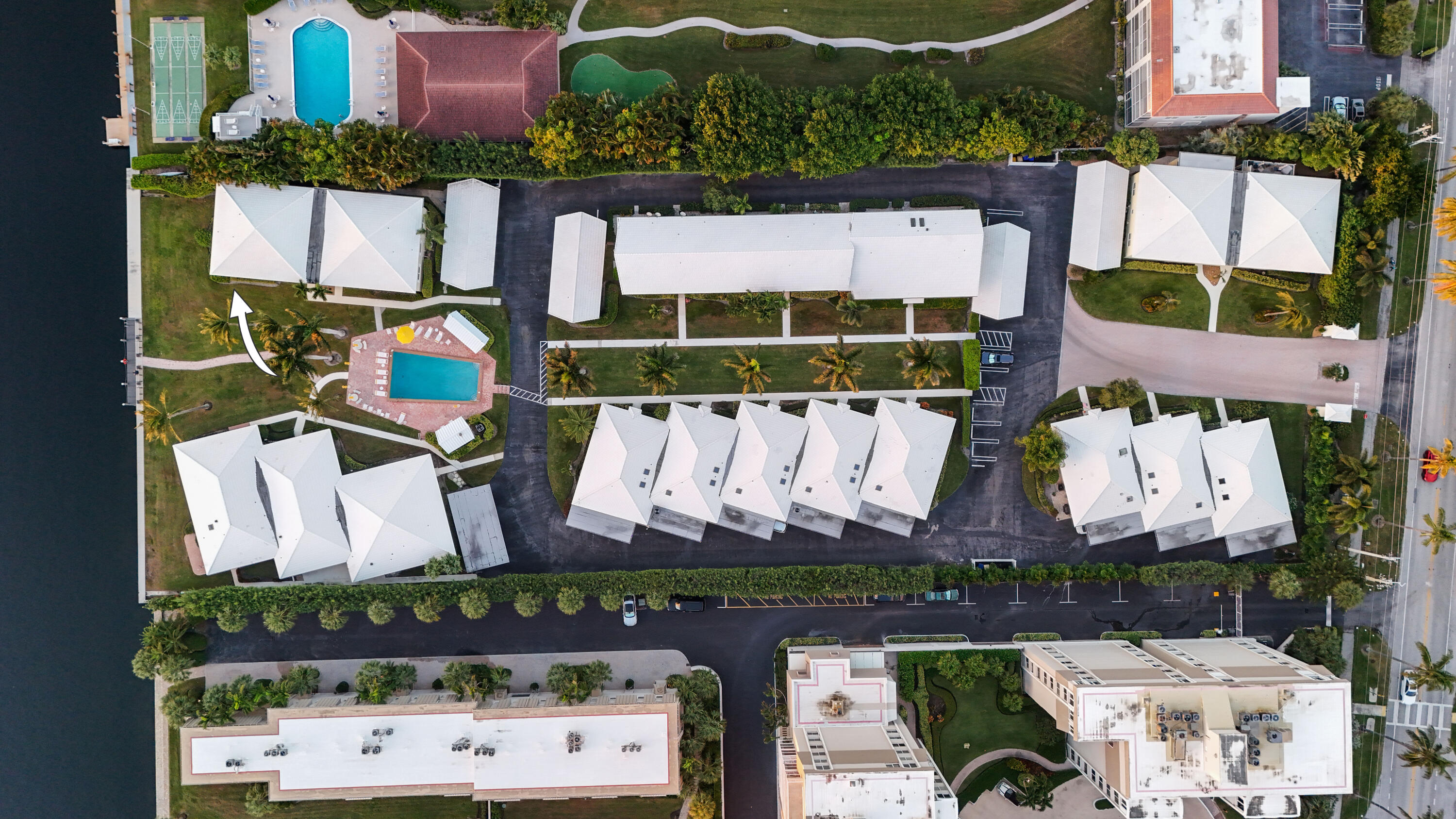 1920 S Ocean Boulevard 14