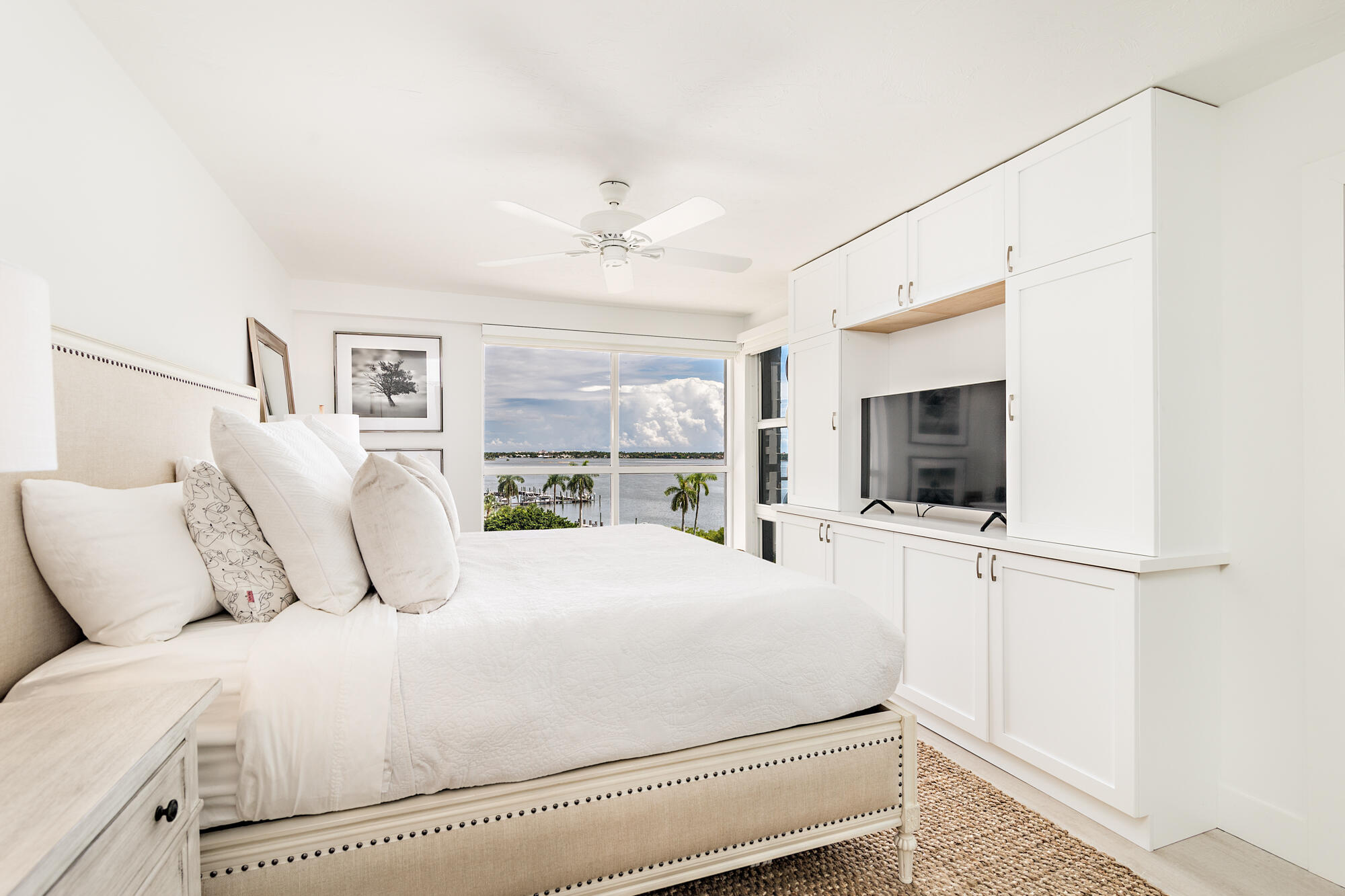 3901 S Flagler Drive 704