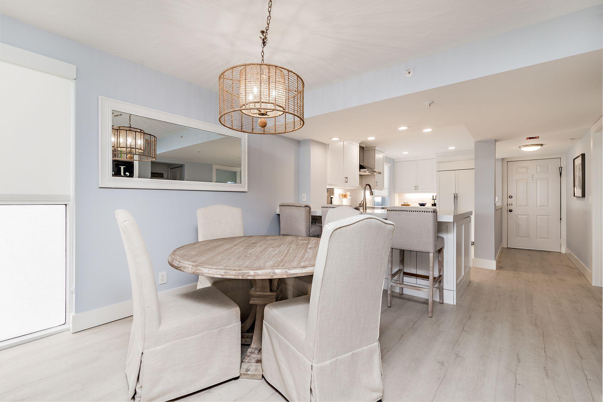 3901 S Flagler Drive 704