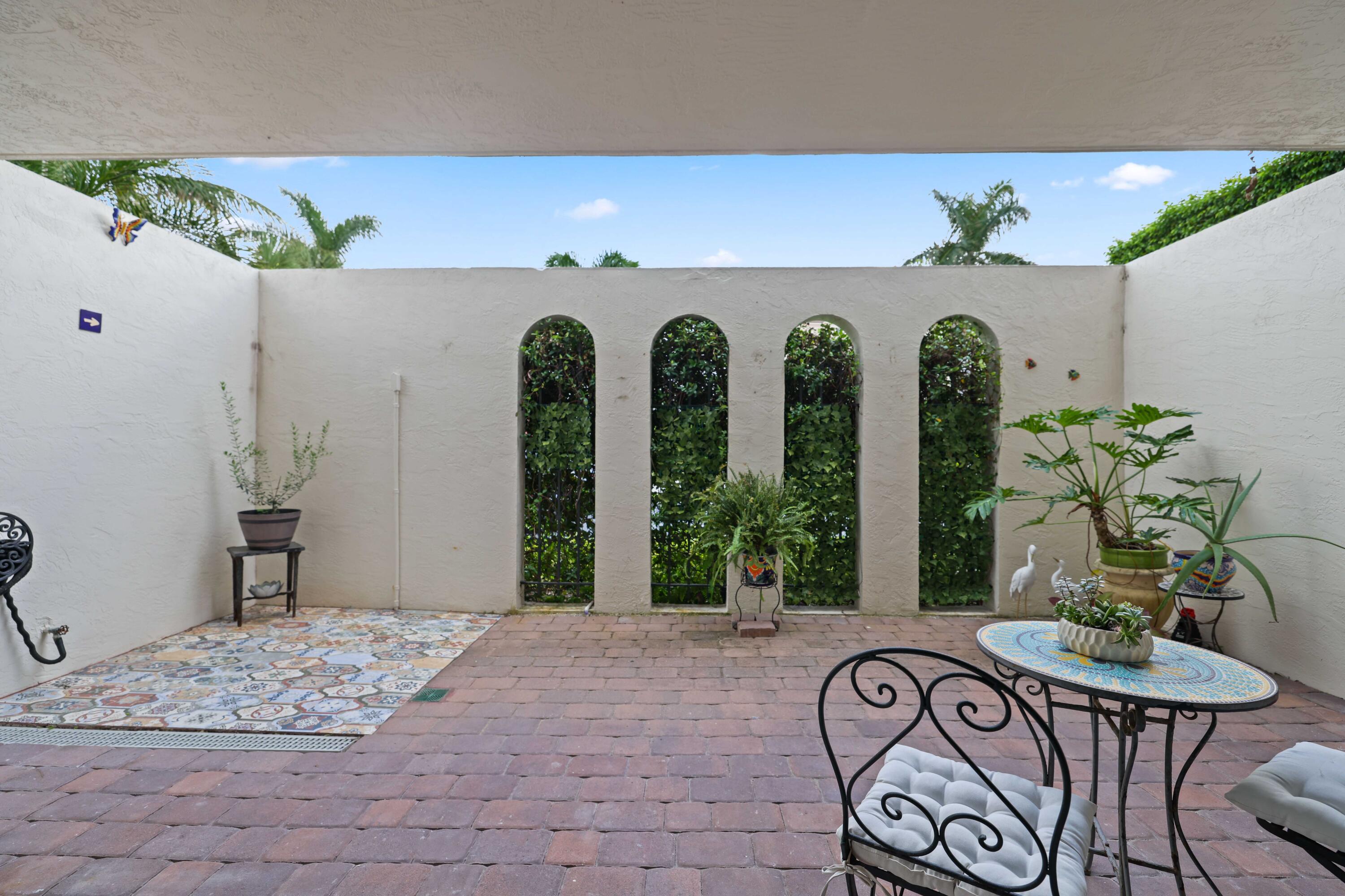 4404 S Ocean B Boulevard B