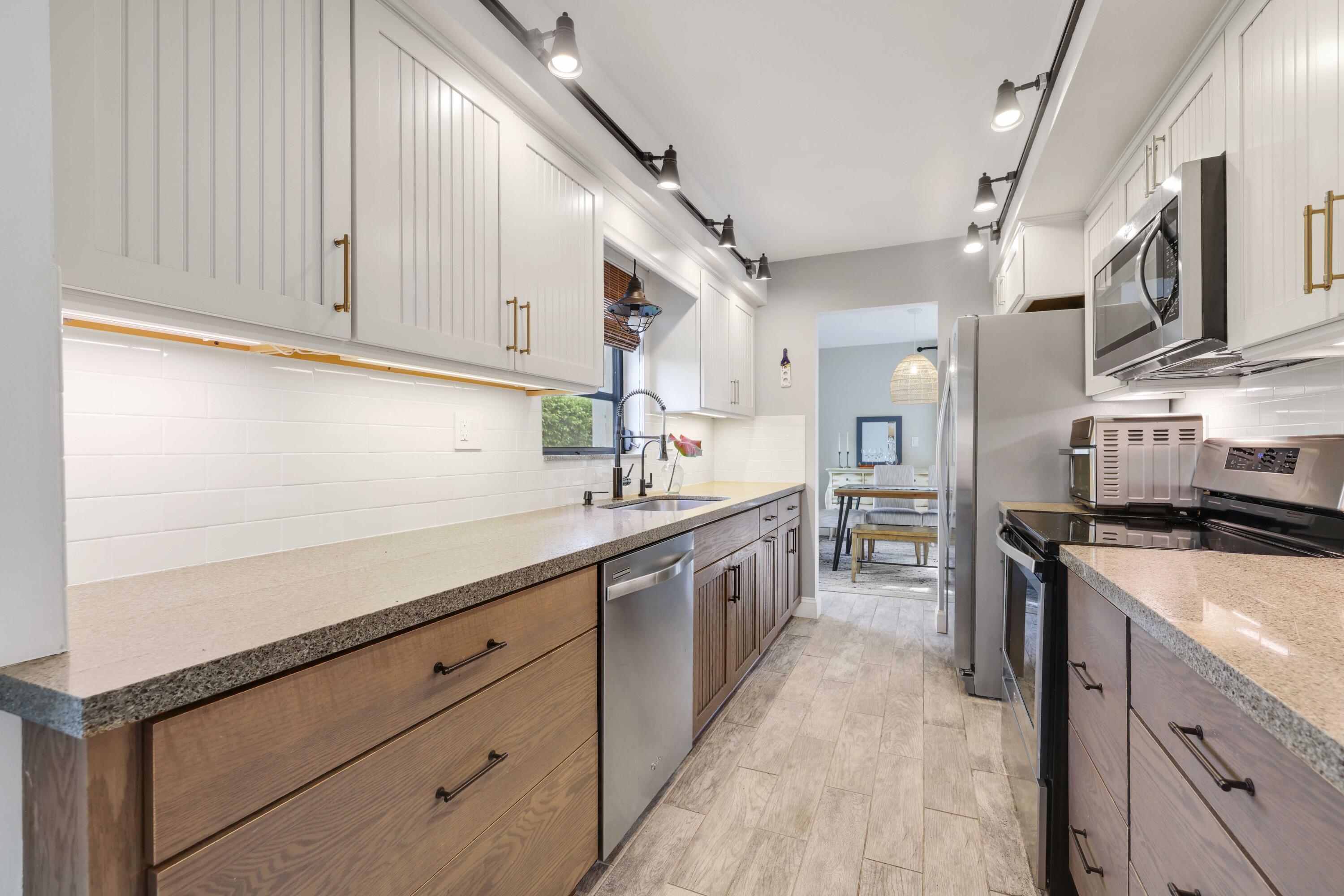 4404 S Ocean B Boulevard B