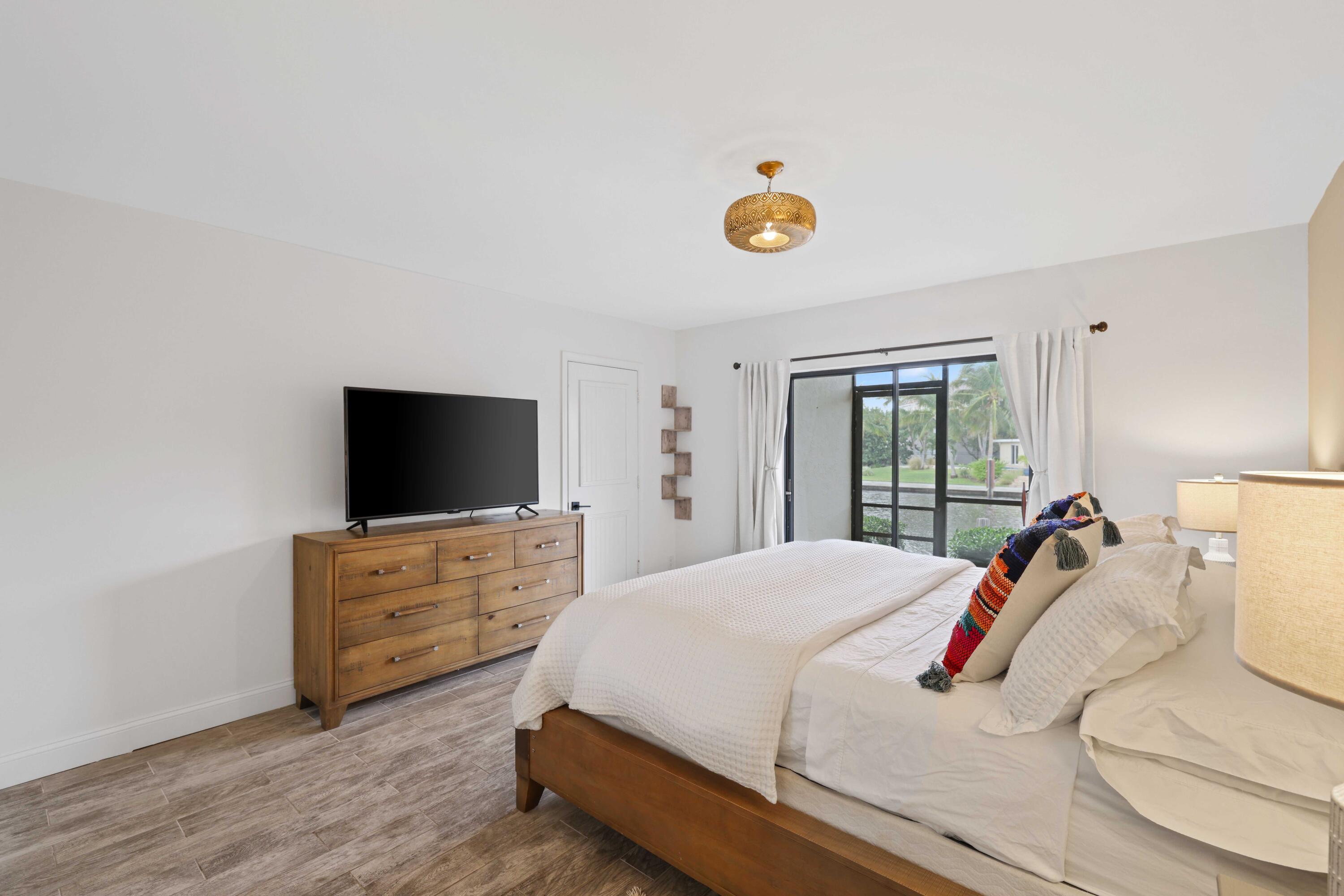 4404 S Ocean B Boulevard B