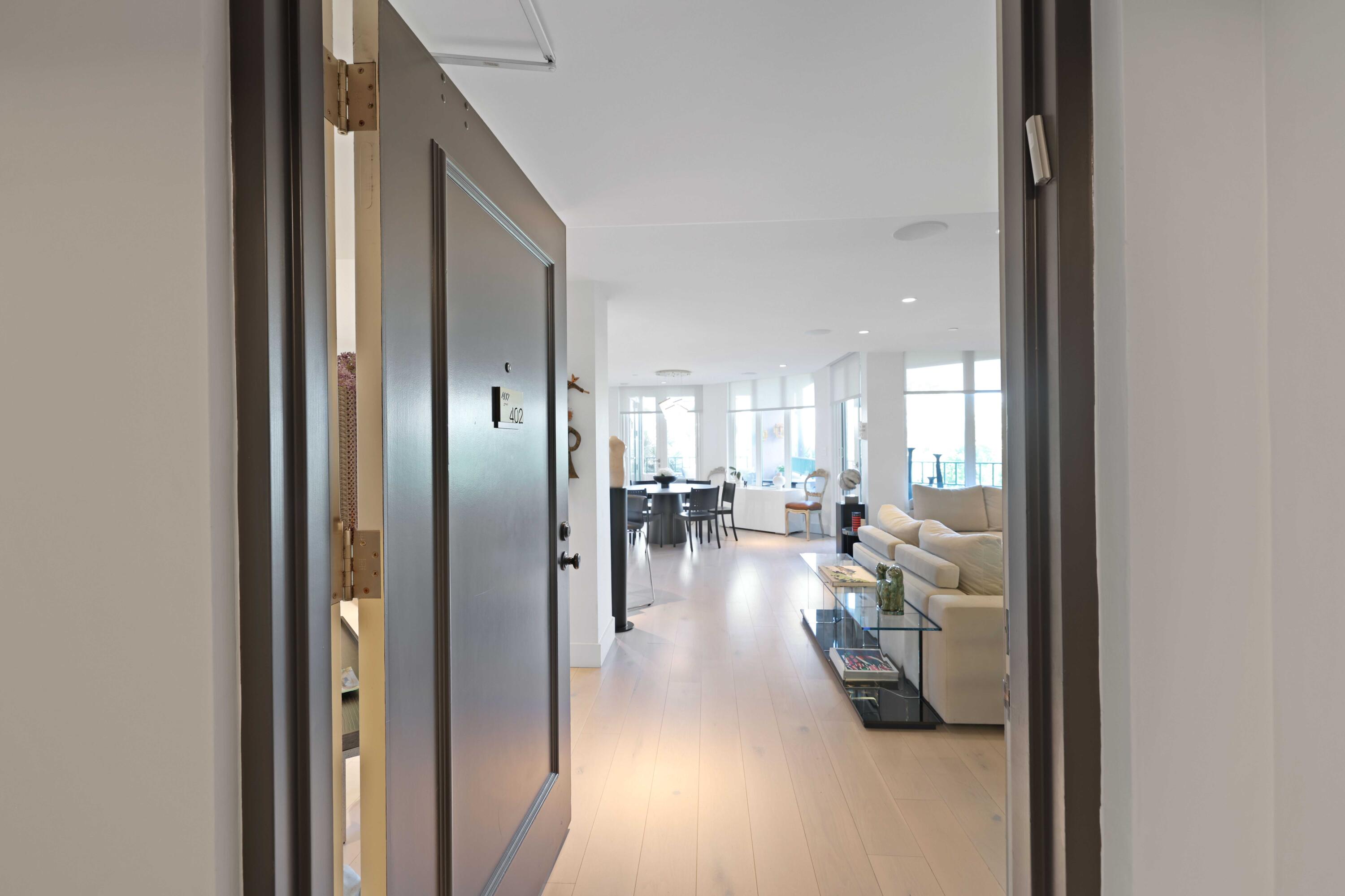 100 SE 5th Avenue 402