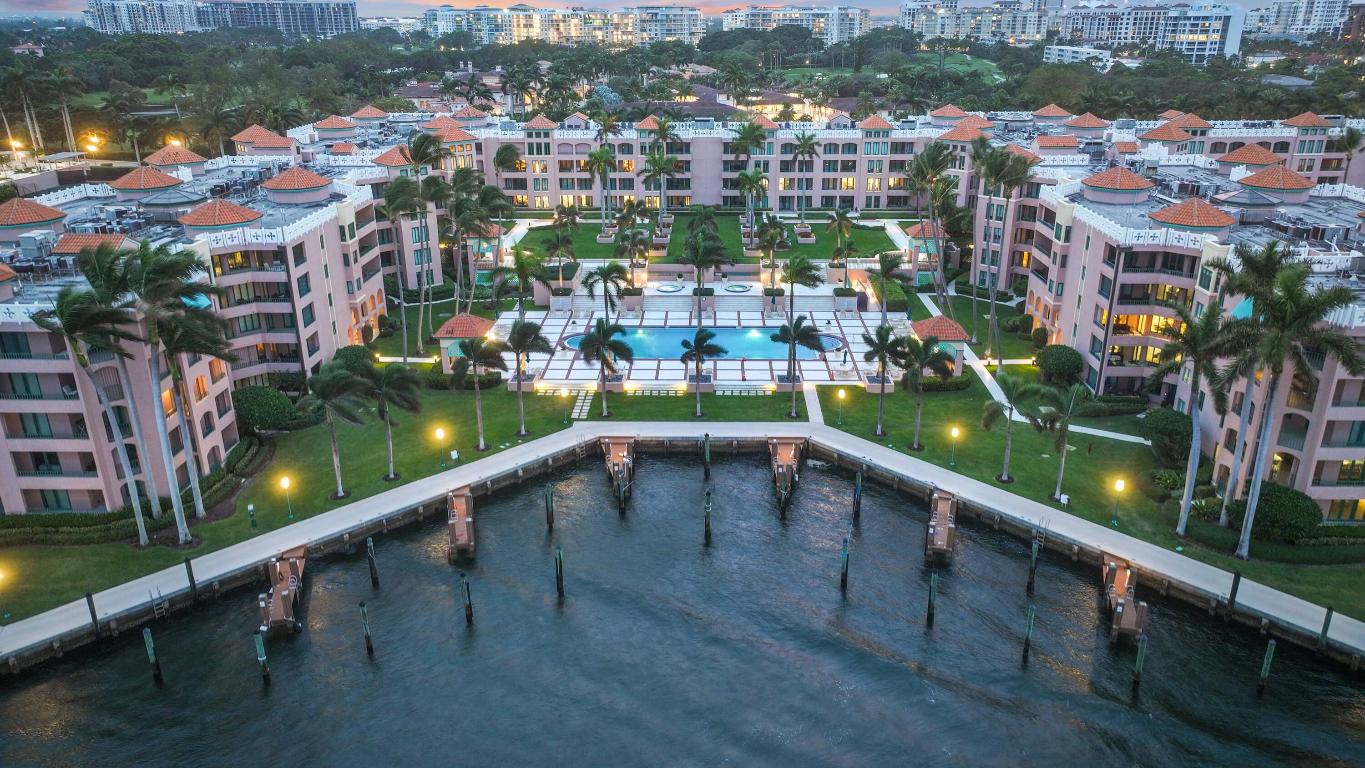 100 SE 5th Avenue 402