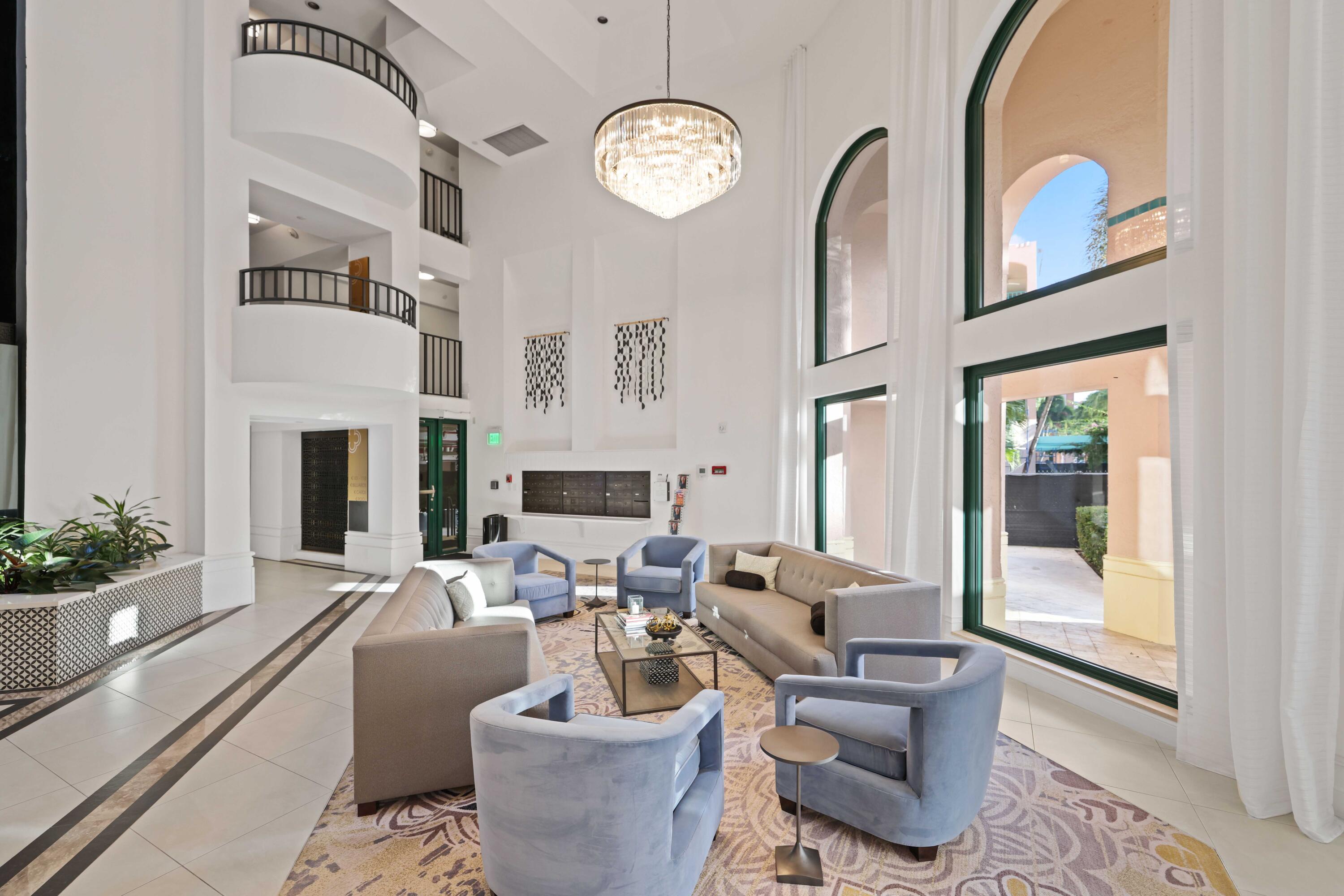 100 SE 5th Avenue 402