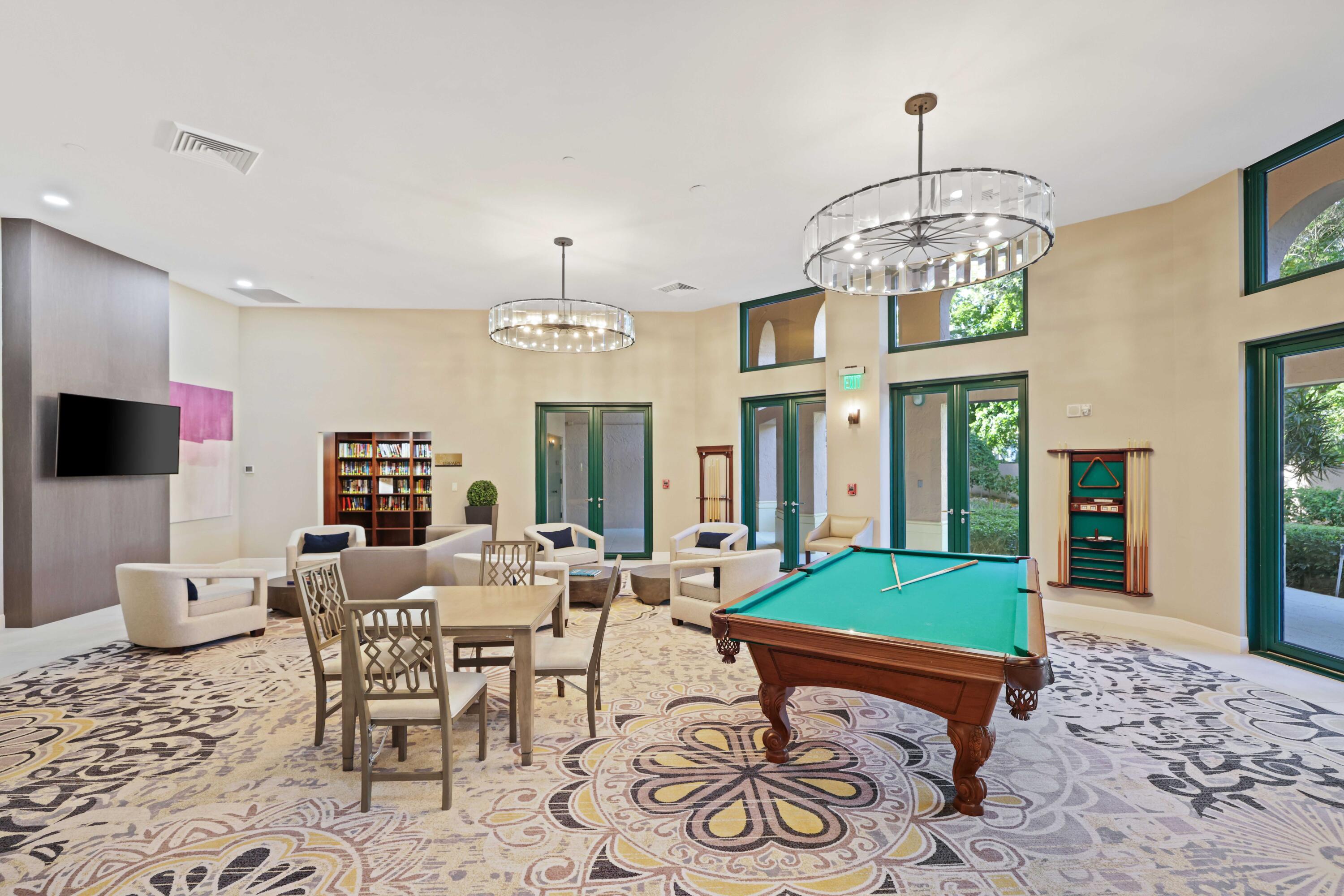 100 SE 5th Avenue 402