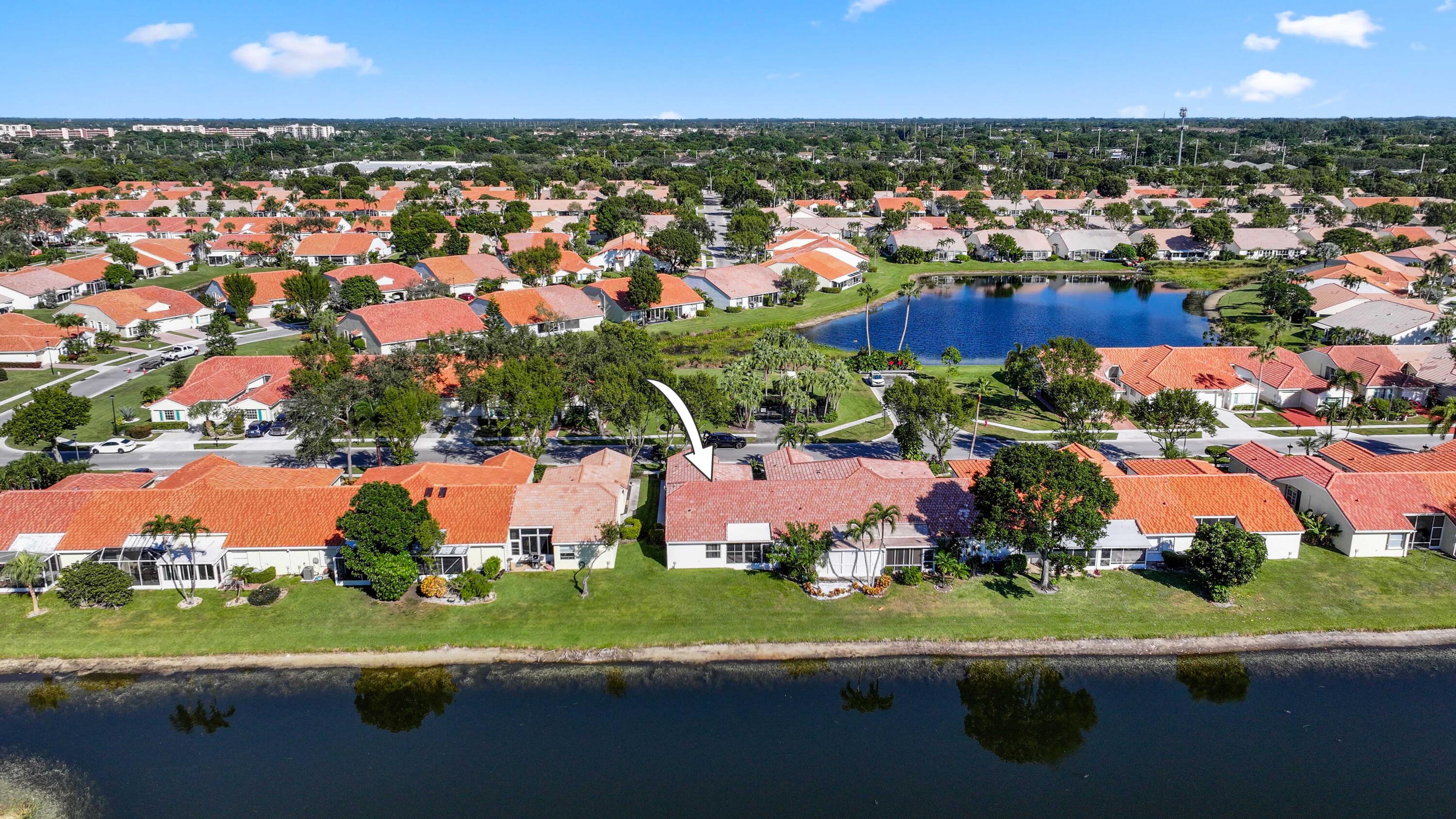 6164 Floral Lakes Drive