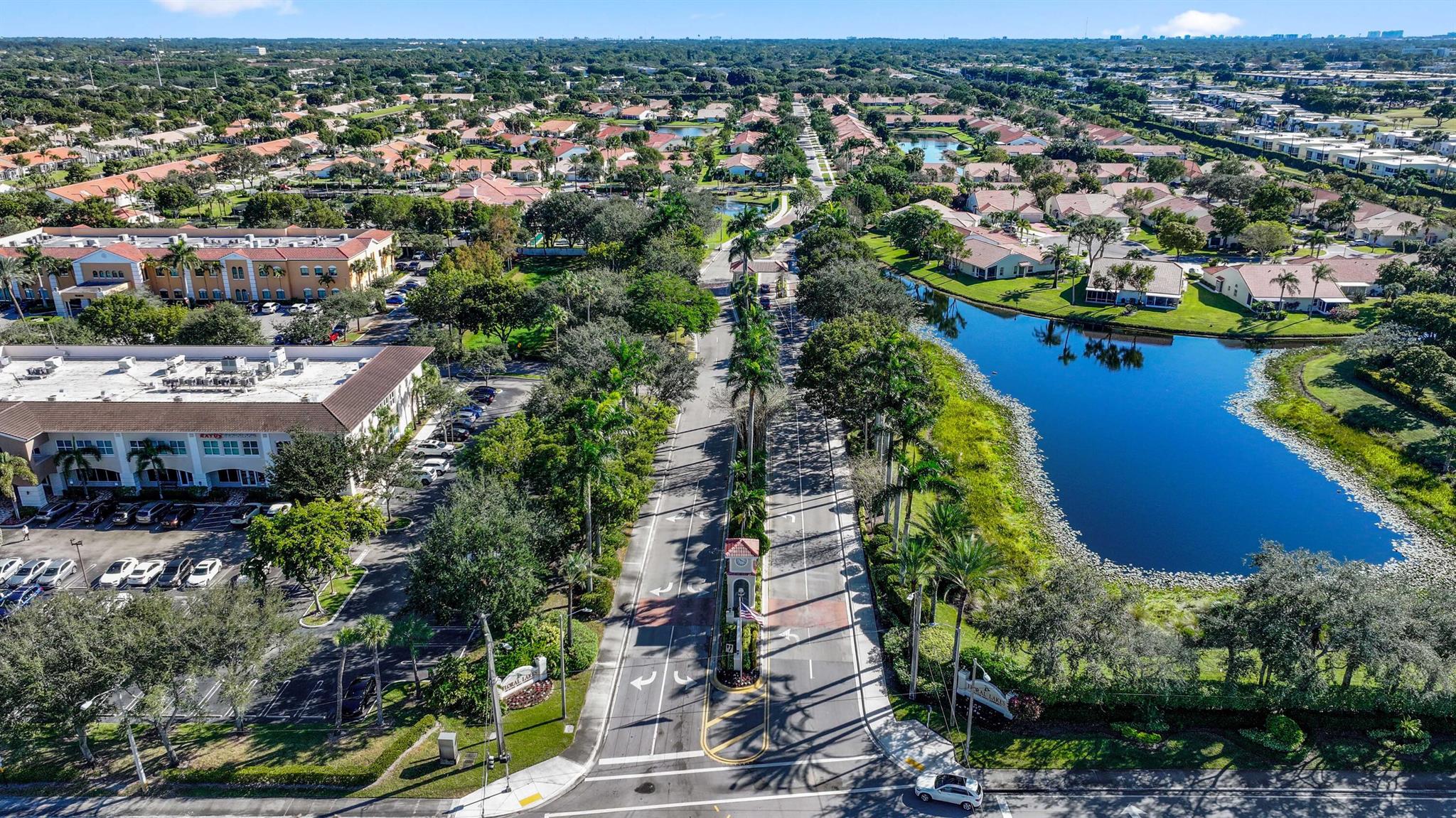 6164 Floral Lakes Drive