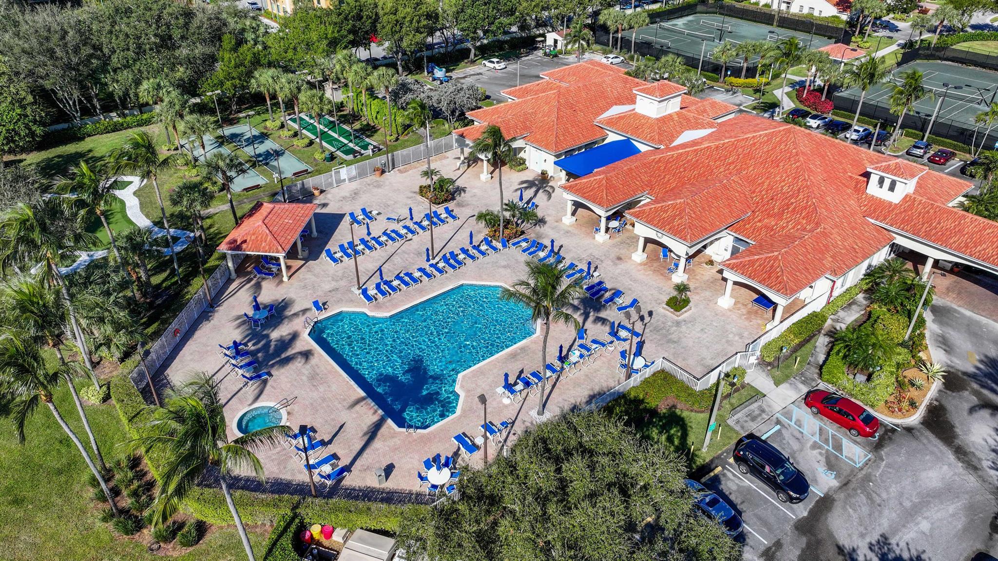 6164 Floral Lakes Drive