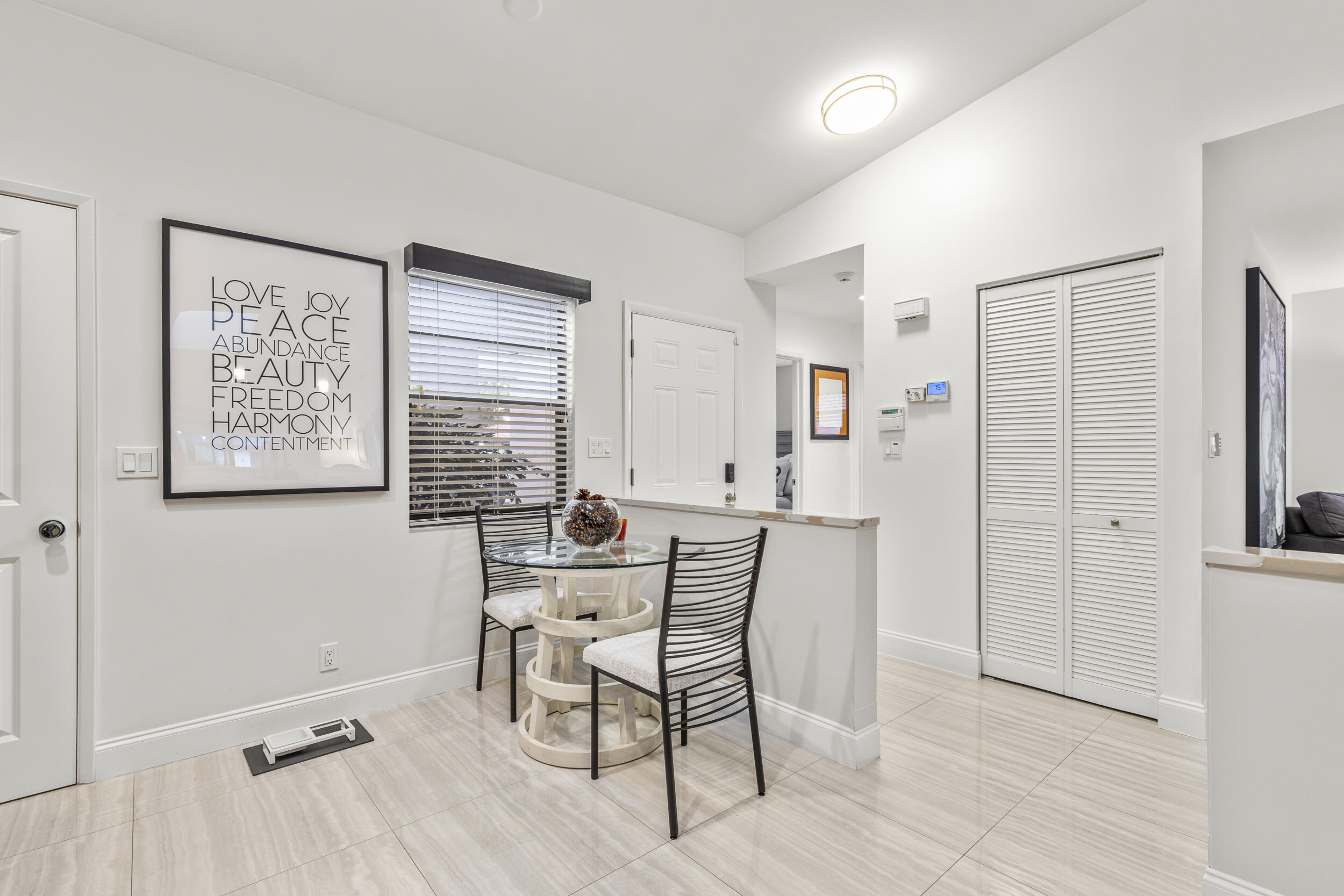 6507 Royal Manor Circle