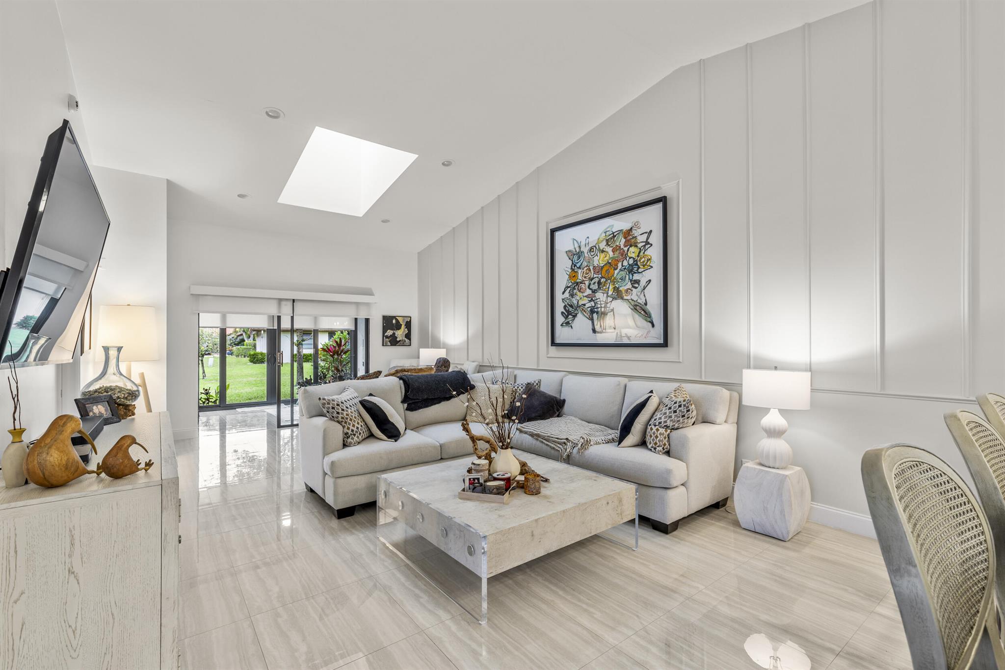 6507 Royal Manor Circle