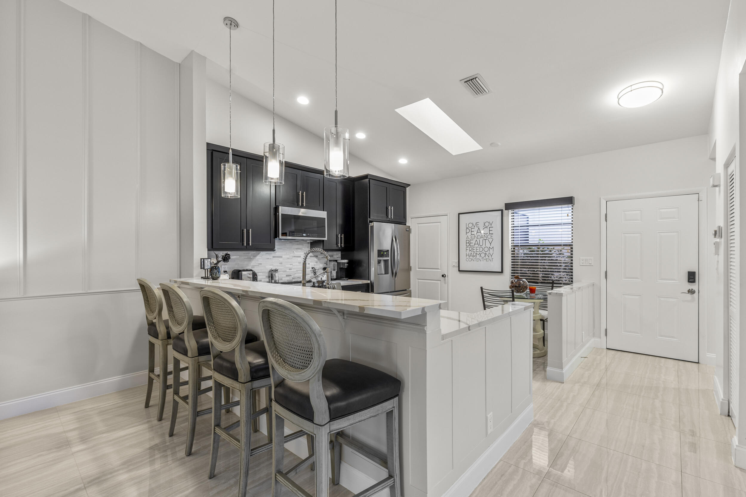 6507 Royal Manor Circle