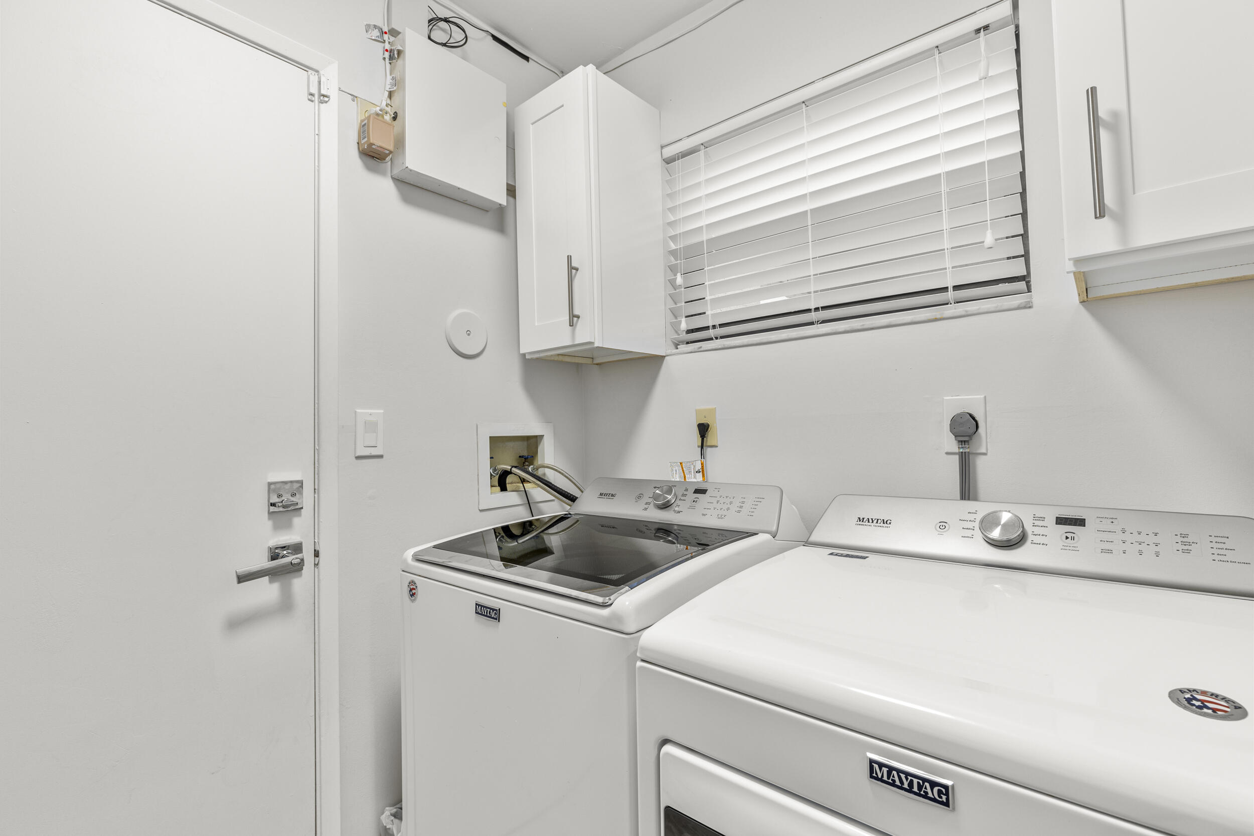 6507 Royal Manor Circle