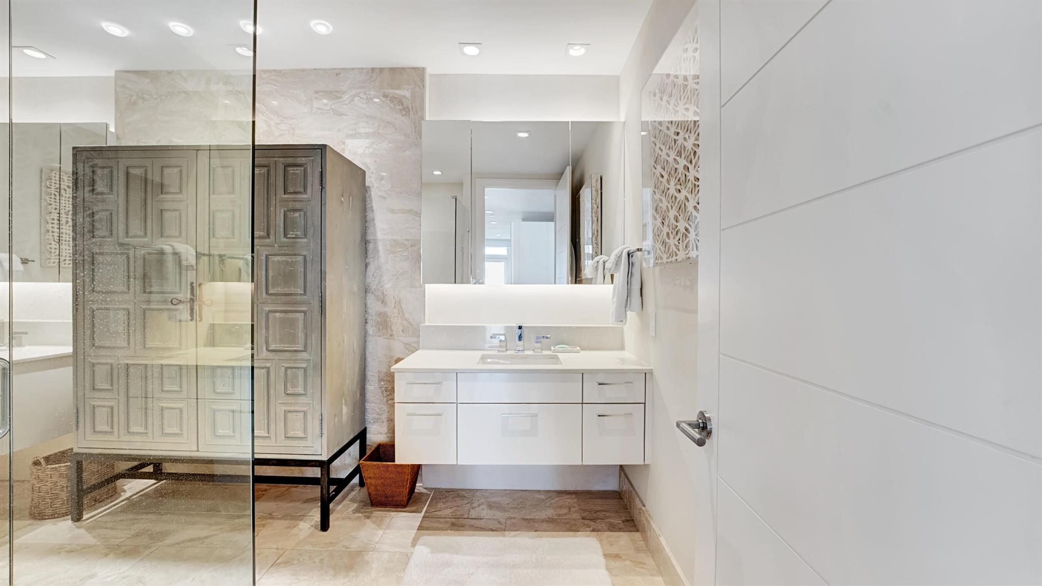 3200 S Ocean Boulevard 501