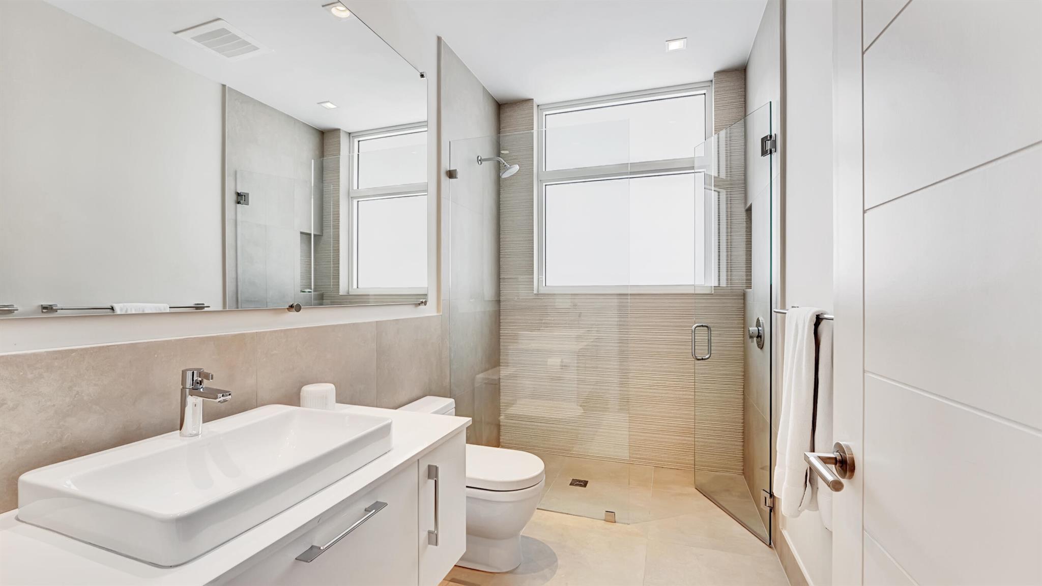 3200 S Ocean Boulevard 501