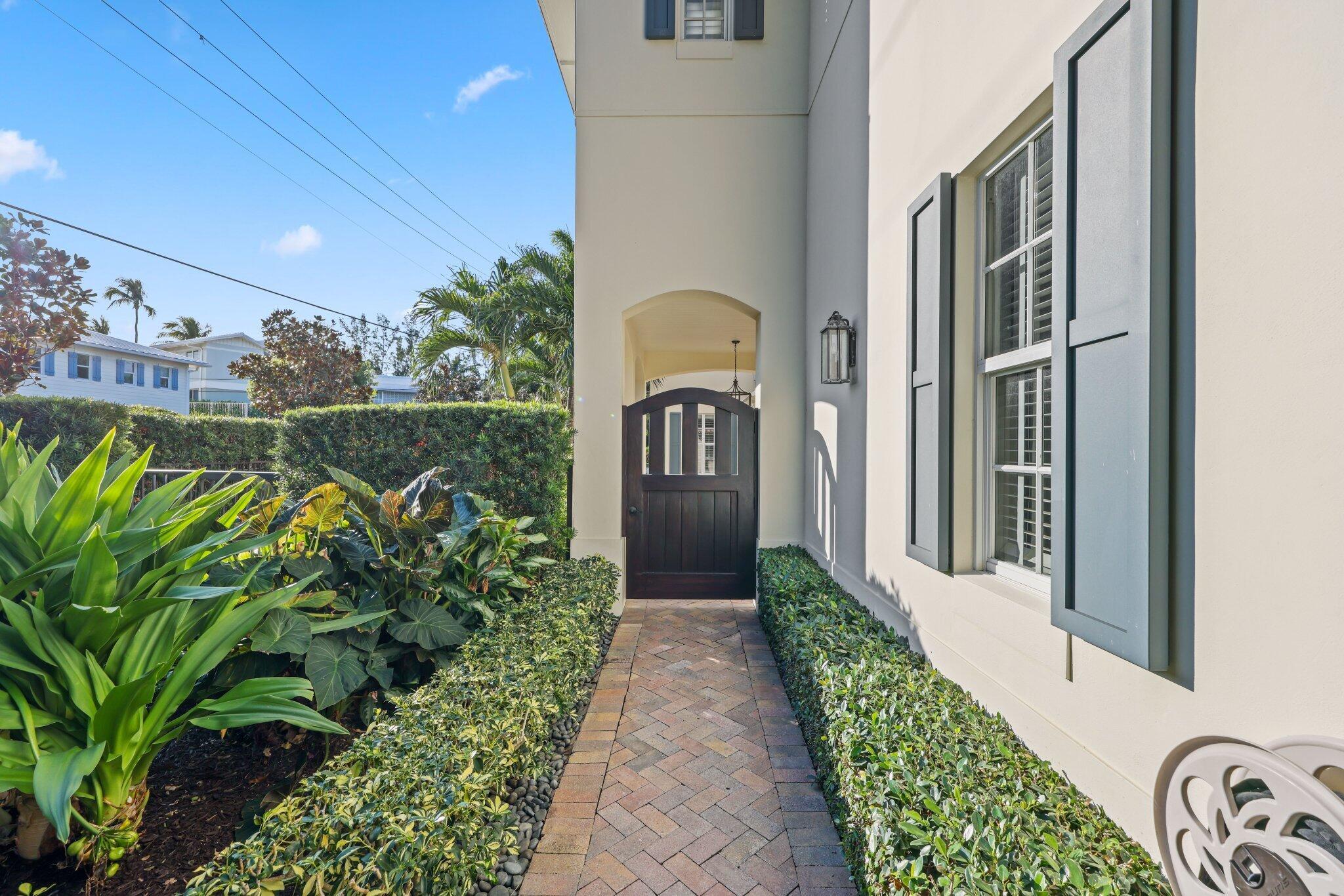 1028 Bay Street