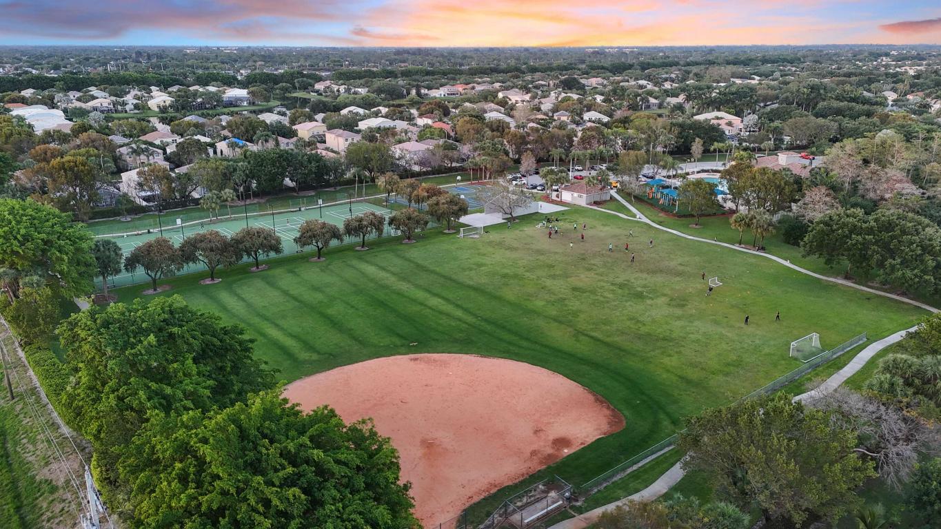 7138 Copperfield Circle