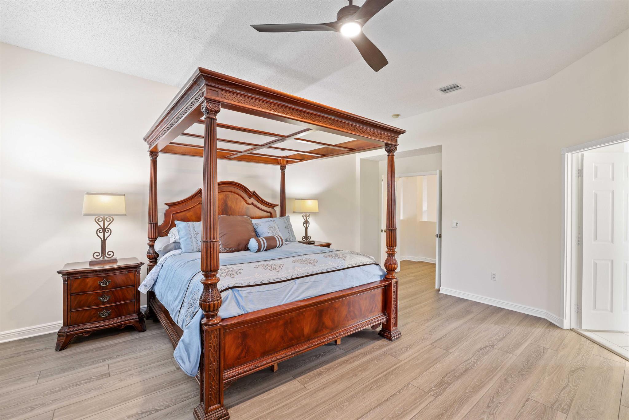 7138 Copperfield Circle