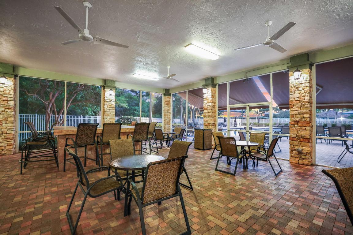 7138 Copperfield Circle