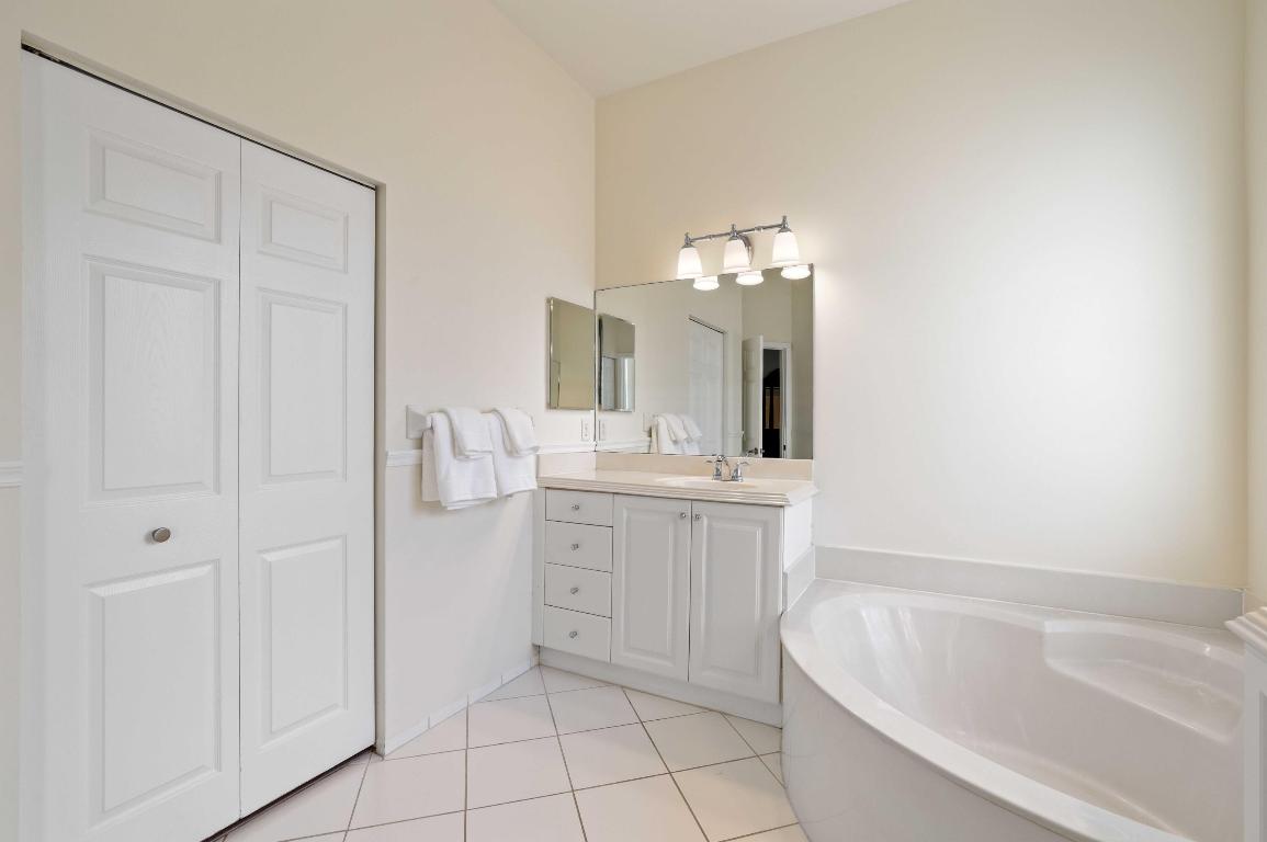 7138 Copperfield Circle