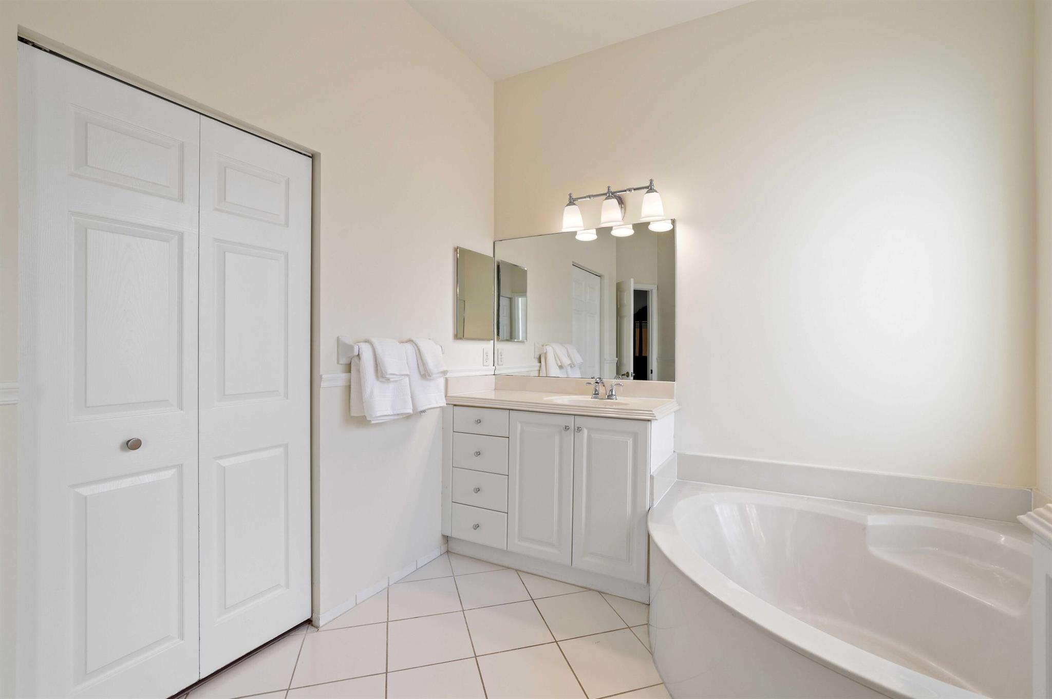 7138 Copperfield Circle