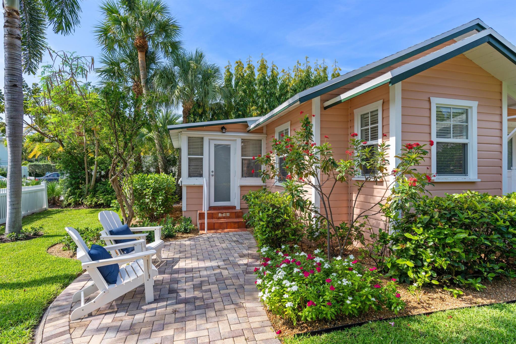 122 SE 7th Avenue