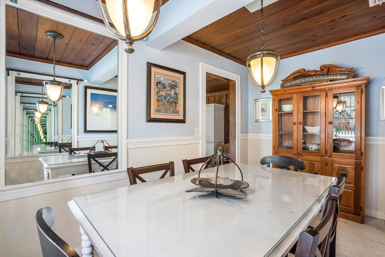 102 SE 7th Avenue Villa 1