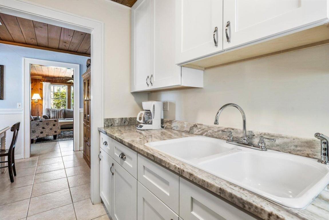 102 SE 7th Avenue Villa 1