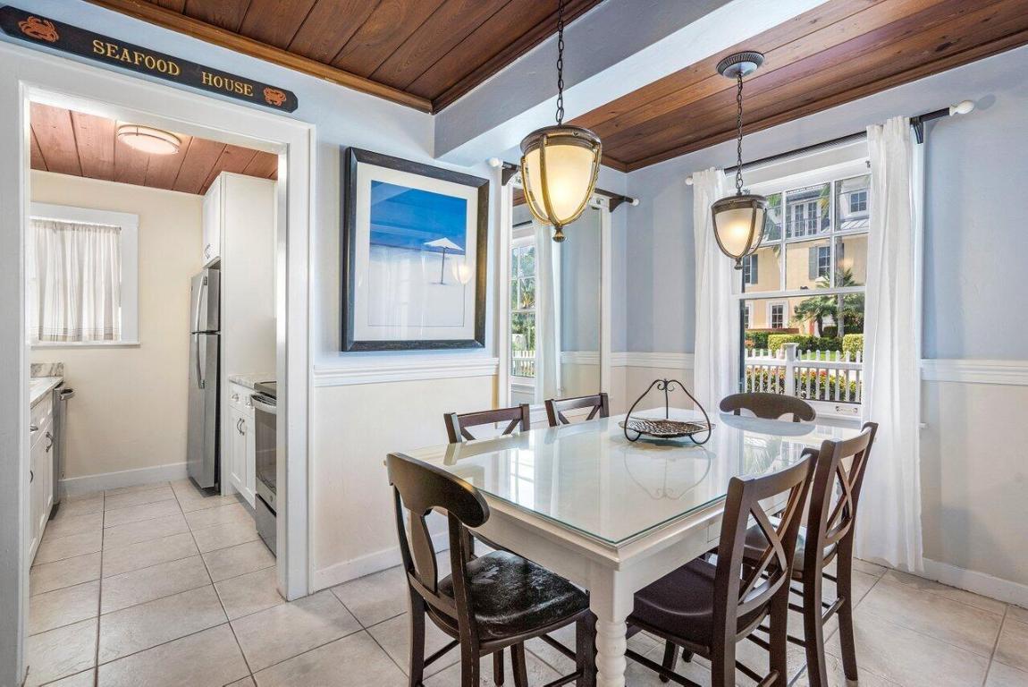 102 SE 7th Avenue Villa 1