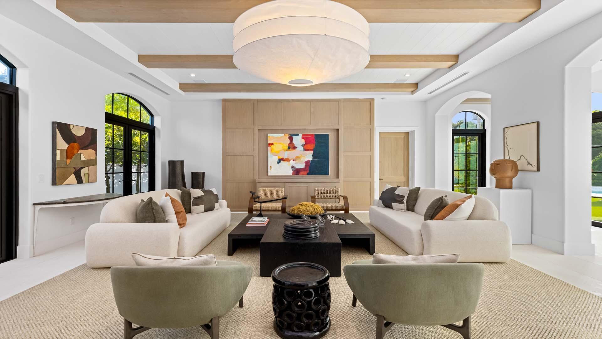 734 S Ocean Boulevard