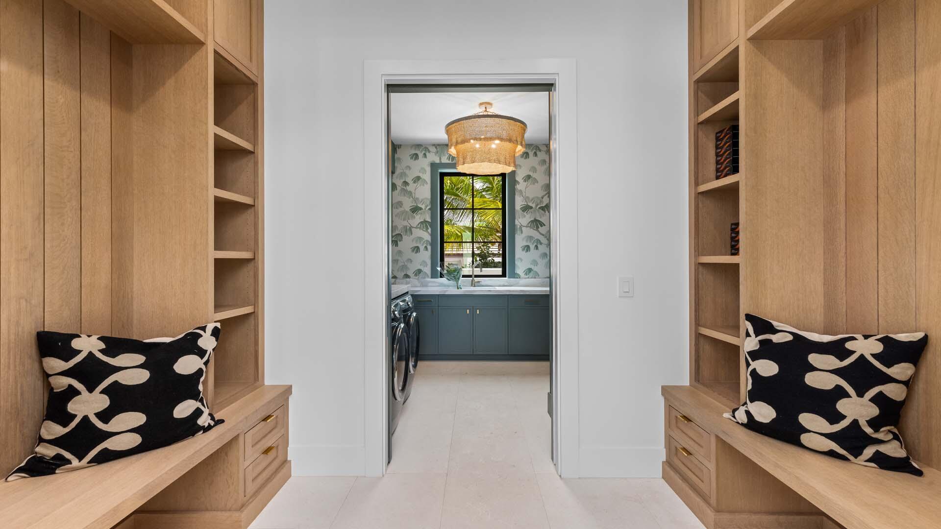 734 S Ocean Boulevard