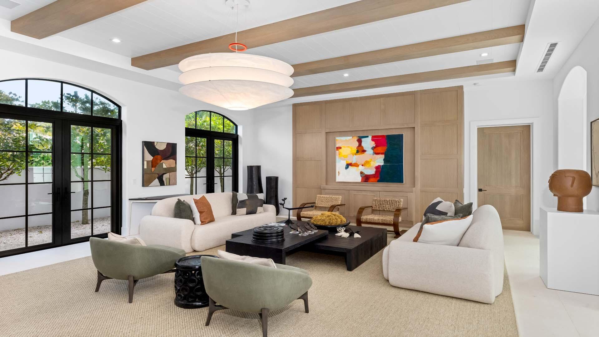 734 S Ocean Boulevard