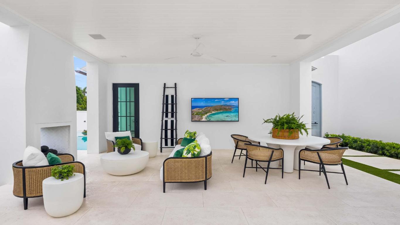 734 S Ocean Boulevard