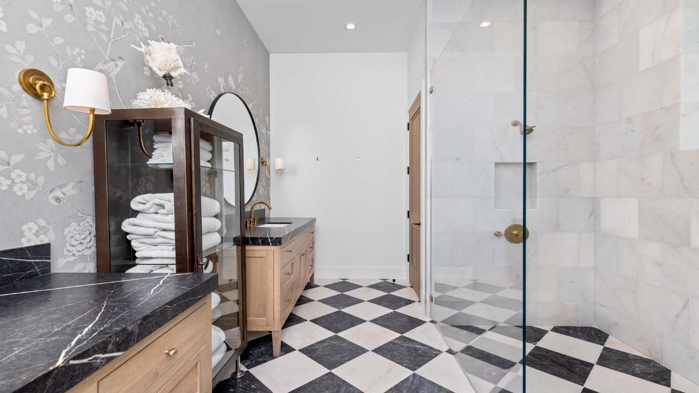 734 S Ocean Boulevard