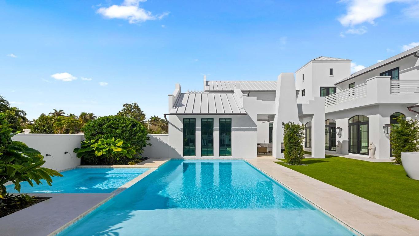 734 S Ocean Boulevard