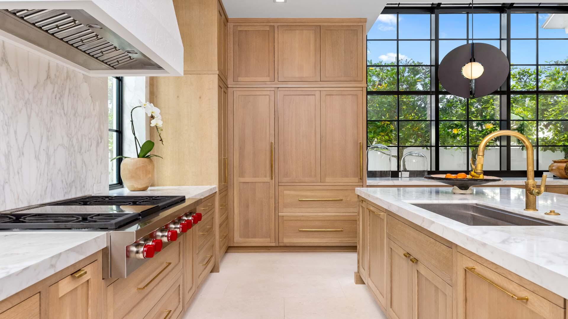 734 S Ocean Boulevard