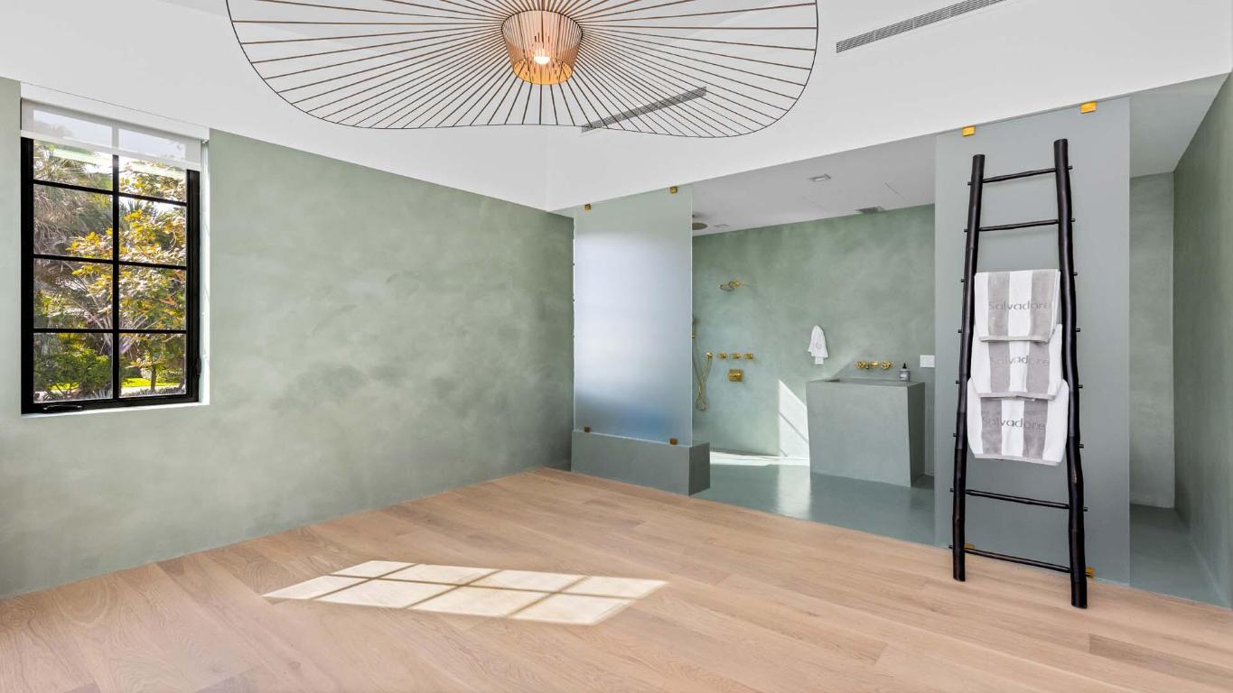 734 S Ocean Boulevard